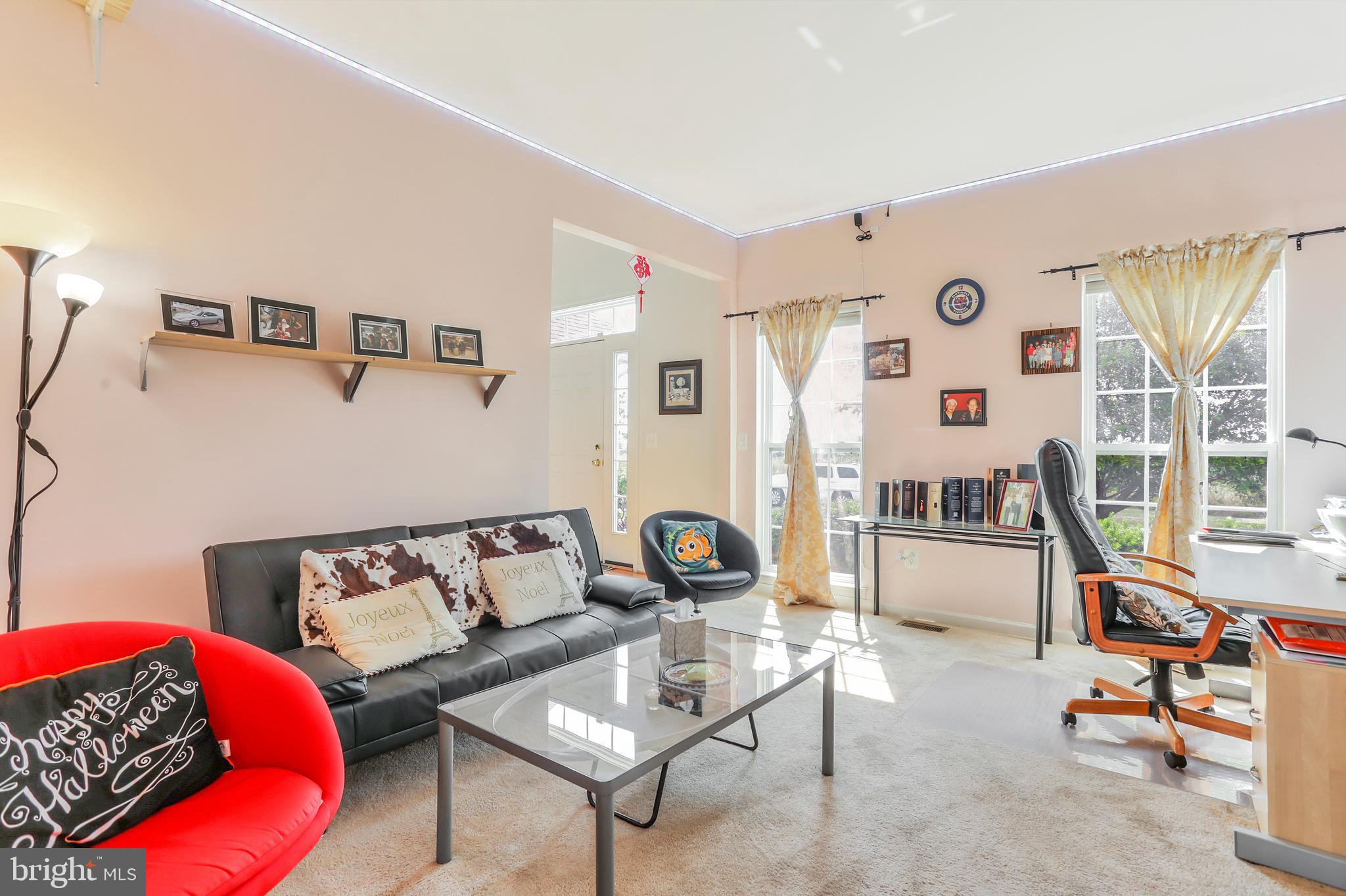 LAKELAND PLACE - Residential