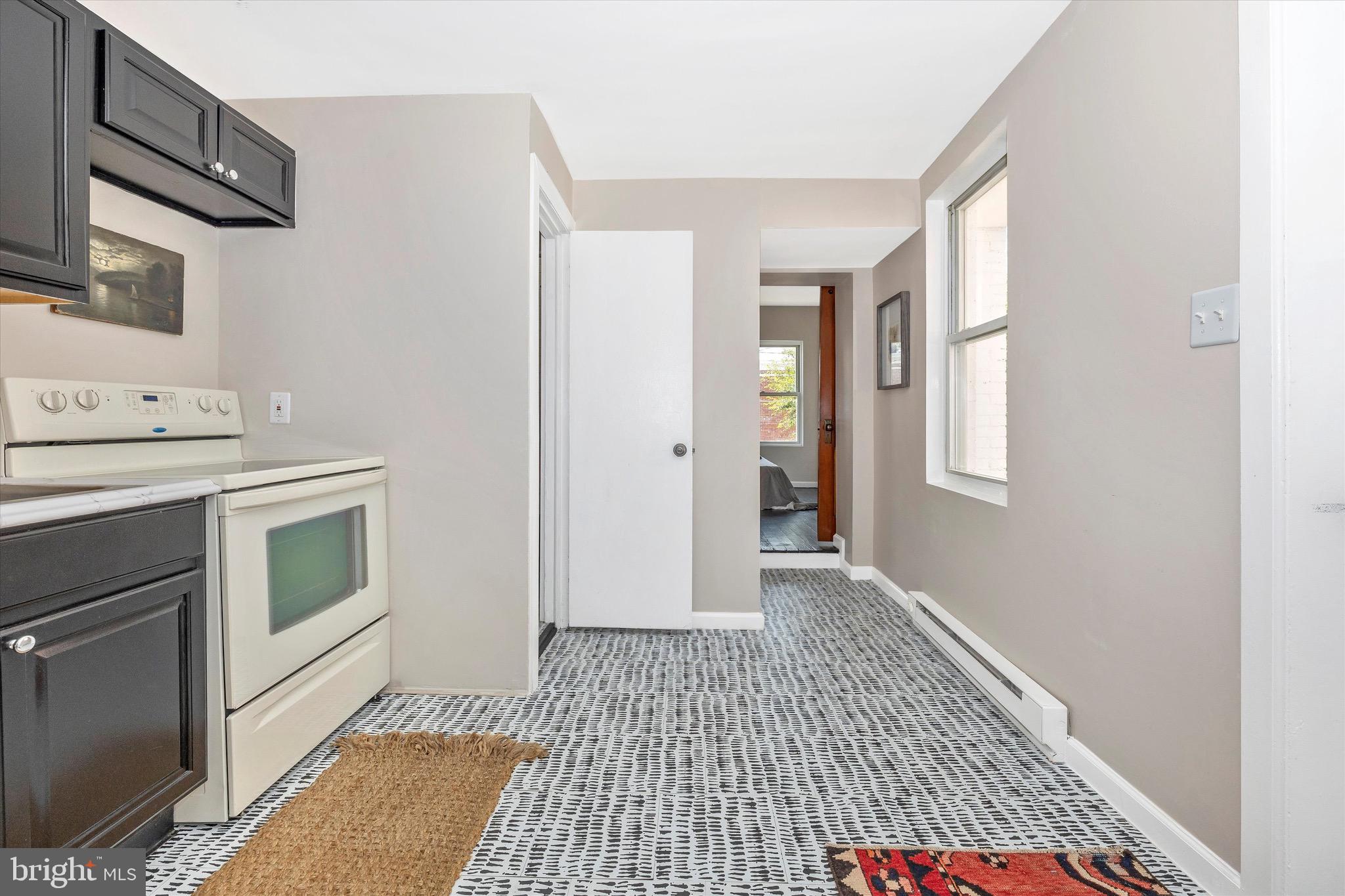 DOWNTOWN FREDERICK - Residential Income