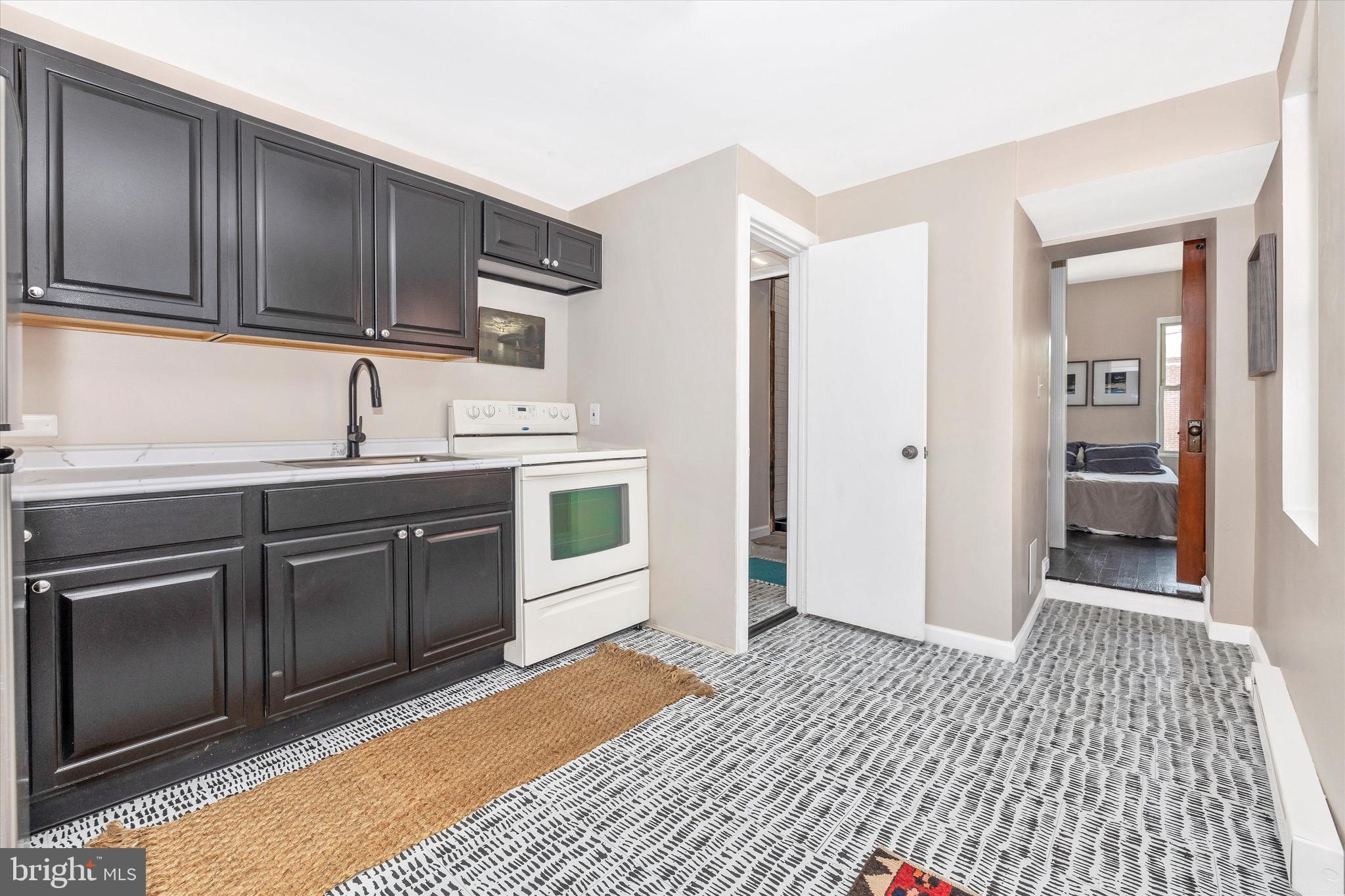 DOWNTOWN FREDERICK - Residential Income