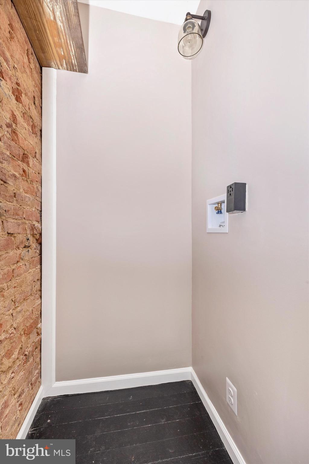 DOWNTOWN FREDERICK - Residential Income