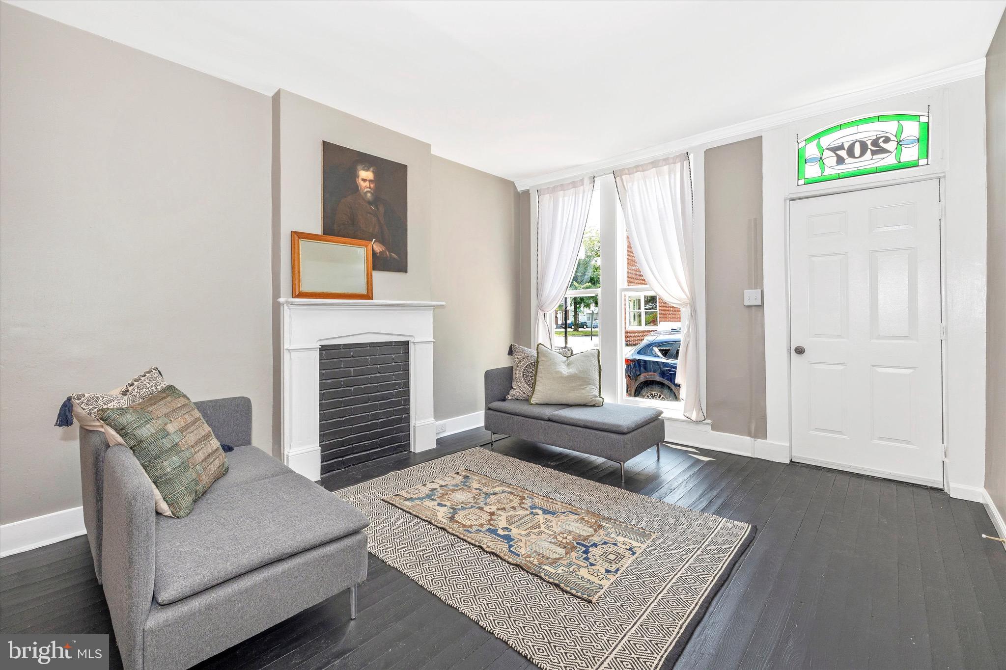 DOWNTOWN FREDERICK - Residential Income