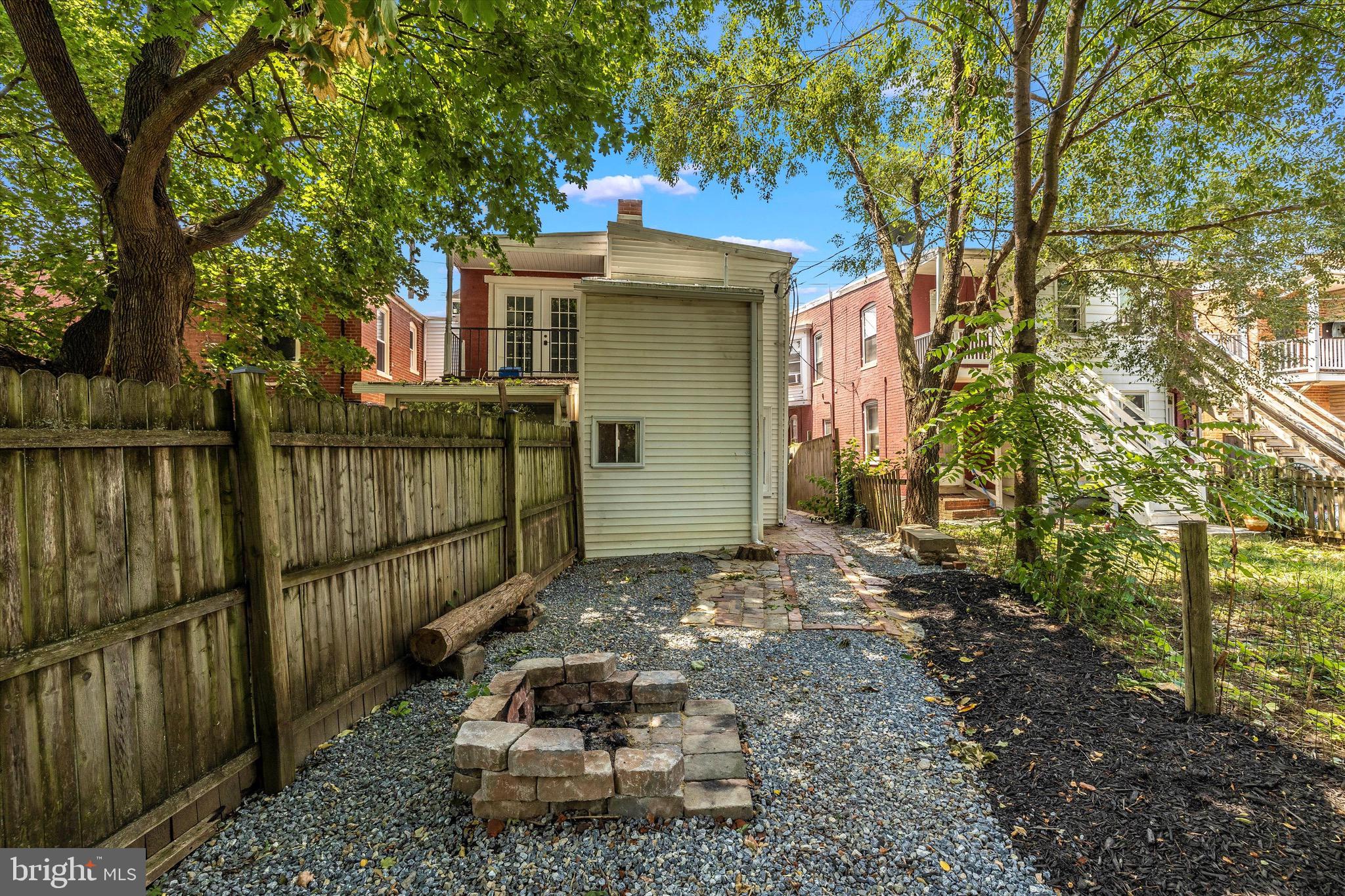 DOWNTOWN FREDERICK - Residential Income