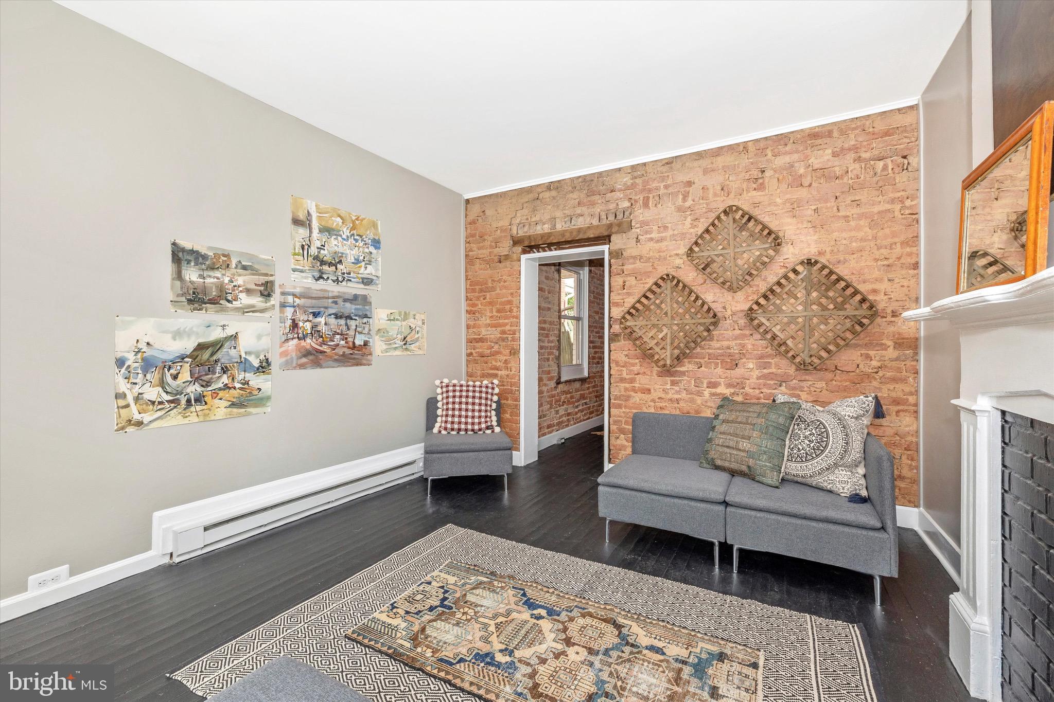 DOWNTOWN FREDERICK - Residential Income