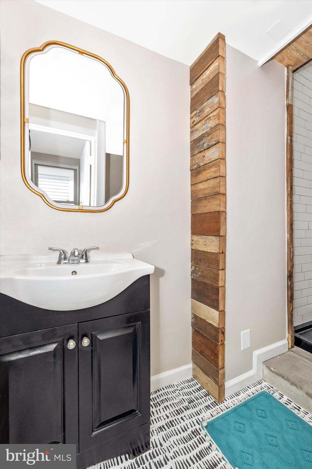 DOWNTOWN FREDERICK - Residential Income