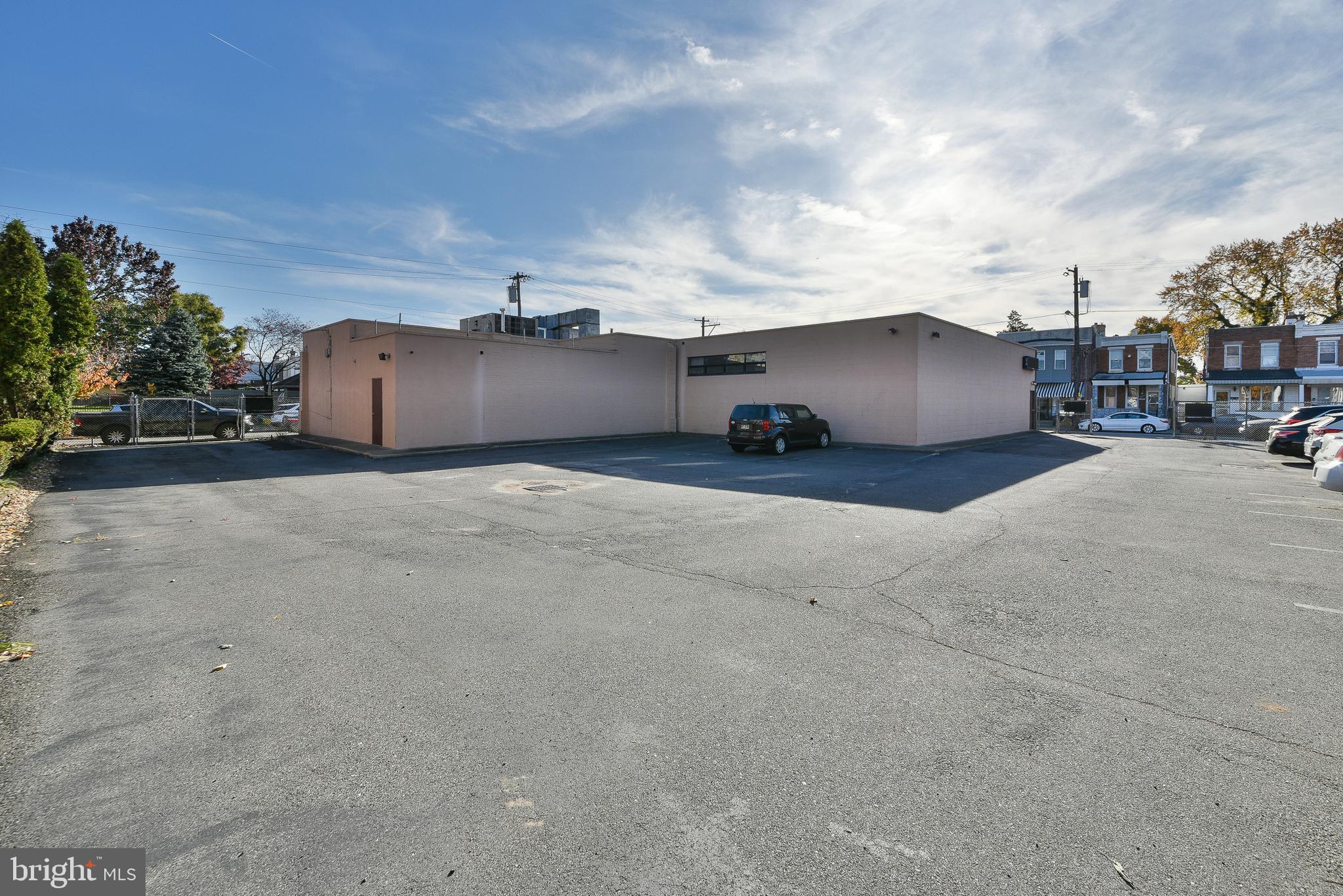 BRIDESBURG - Commercial Sale