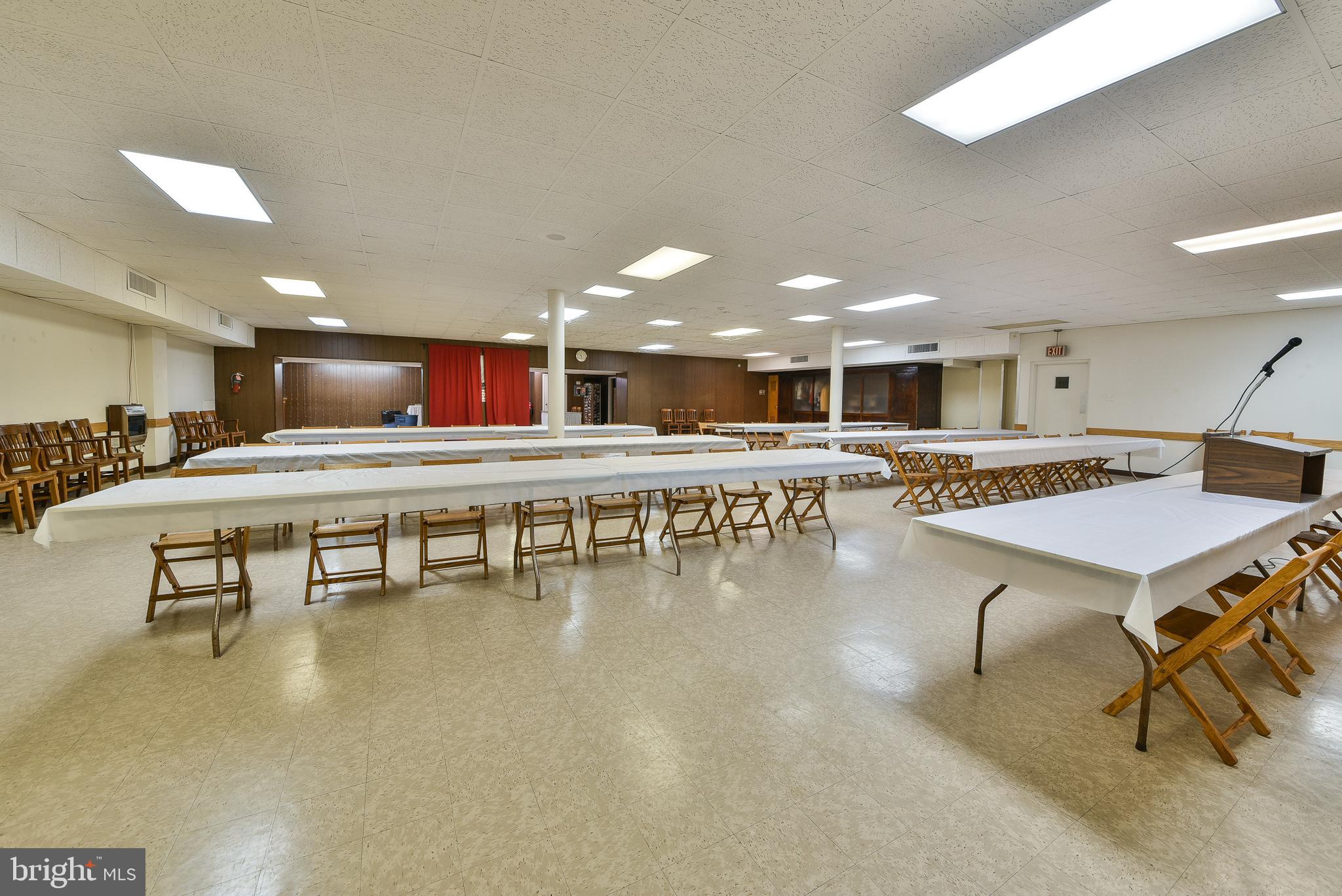 BRIDESBURG - Commercial Sale