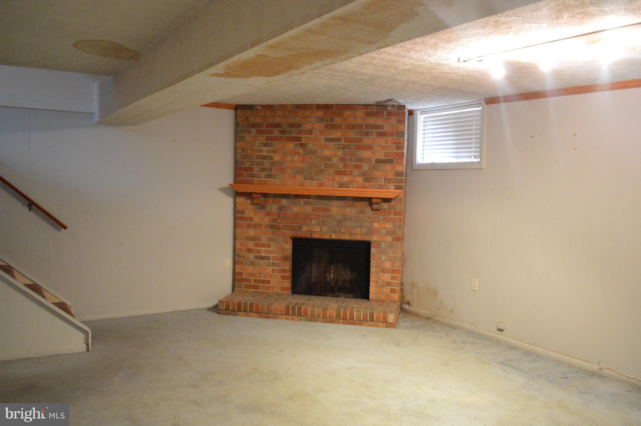 VILLAGE OF OLDE MILL - Residential