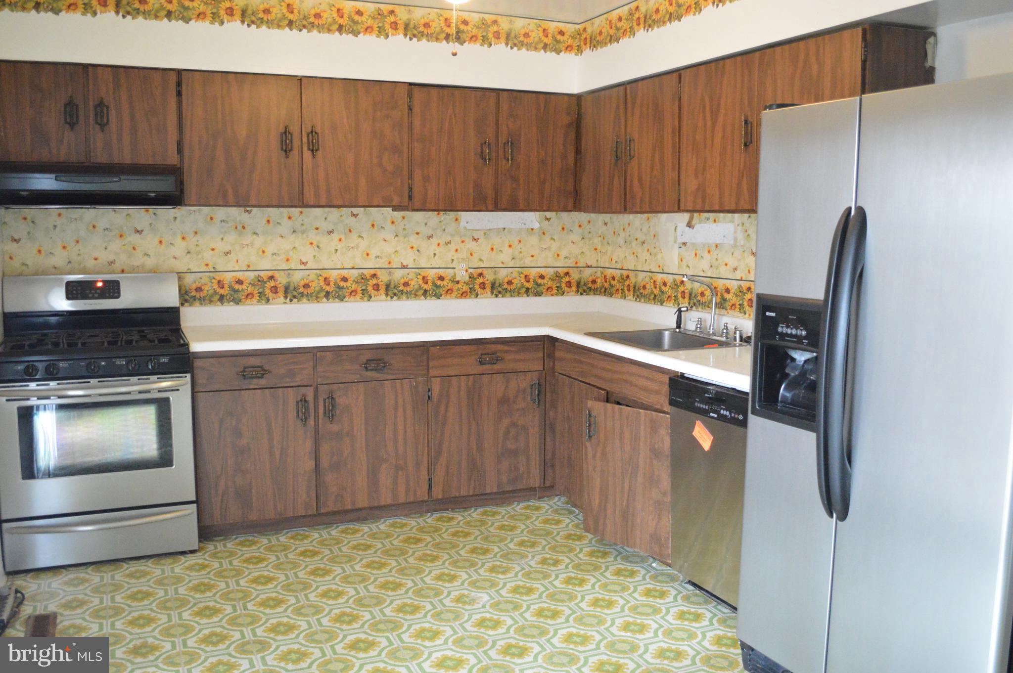 VILLAGE OF OLDE MILL - Residential