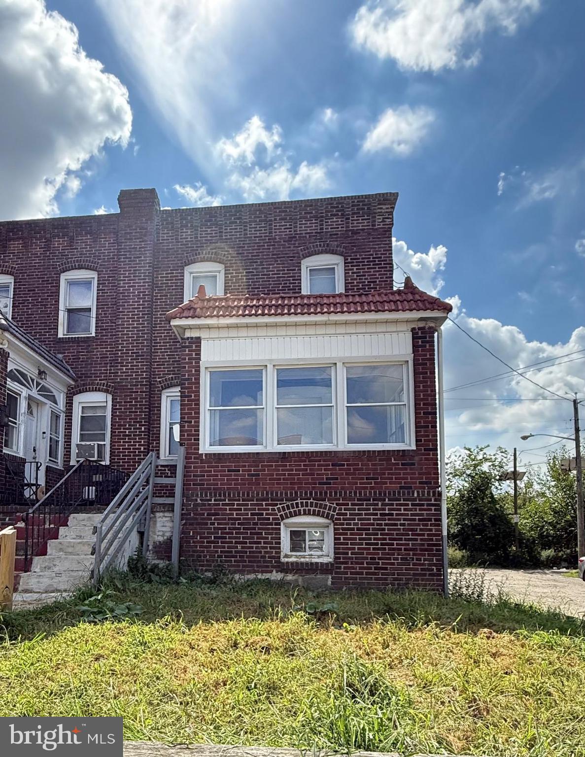 1300 S MERRIMAC ROAD