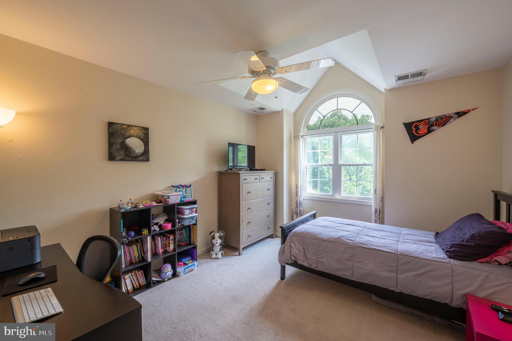 APPLE CREEK - Residential