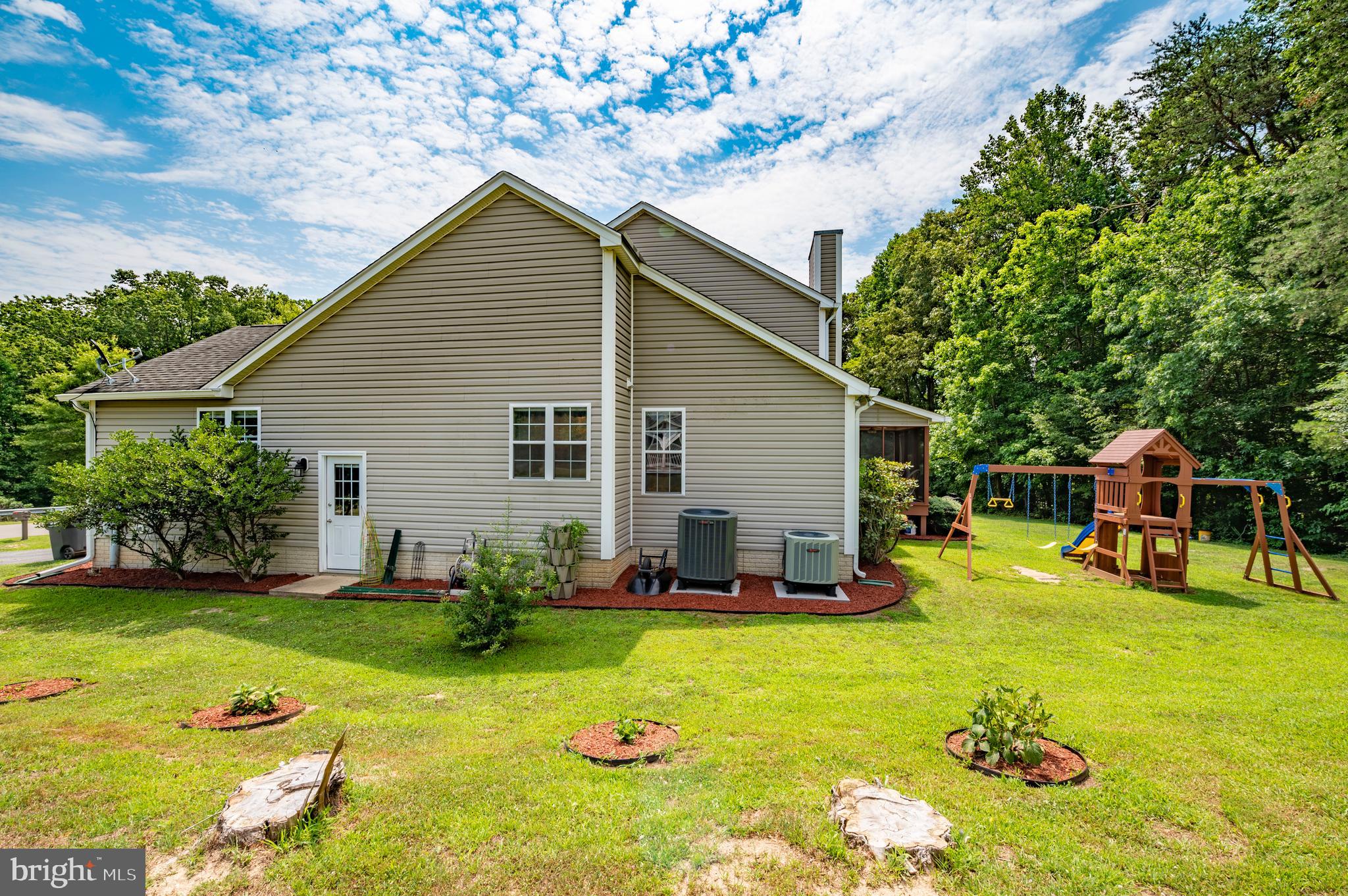 APPLE CREEK - Residential