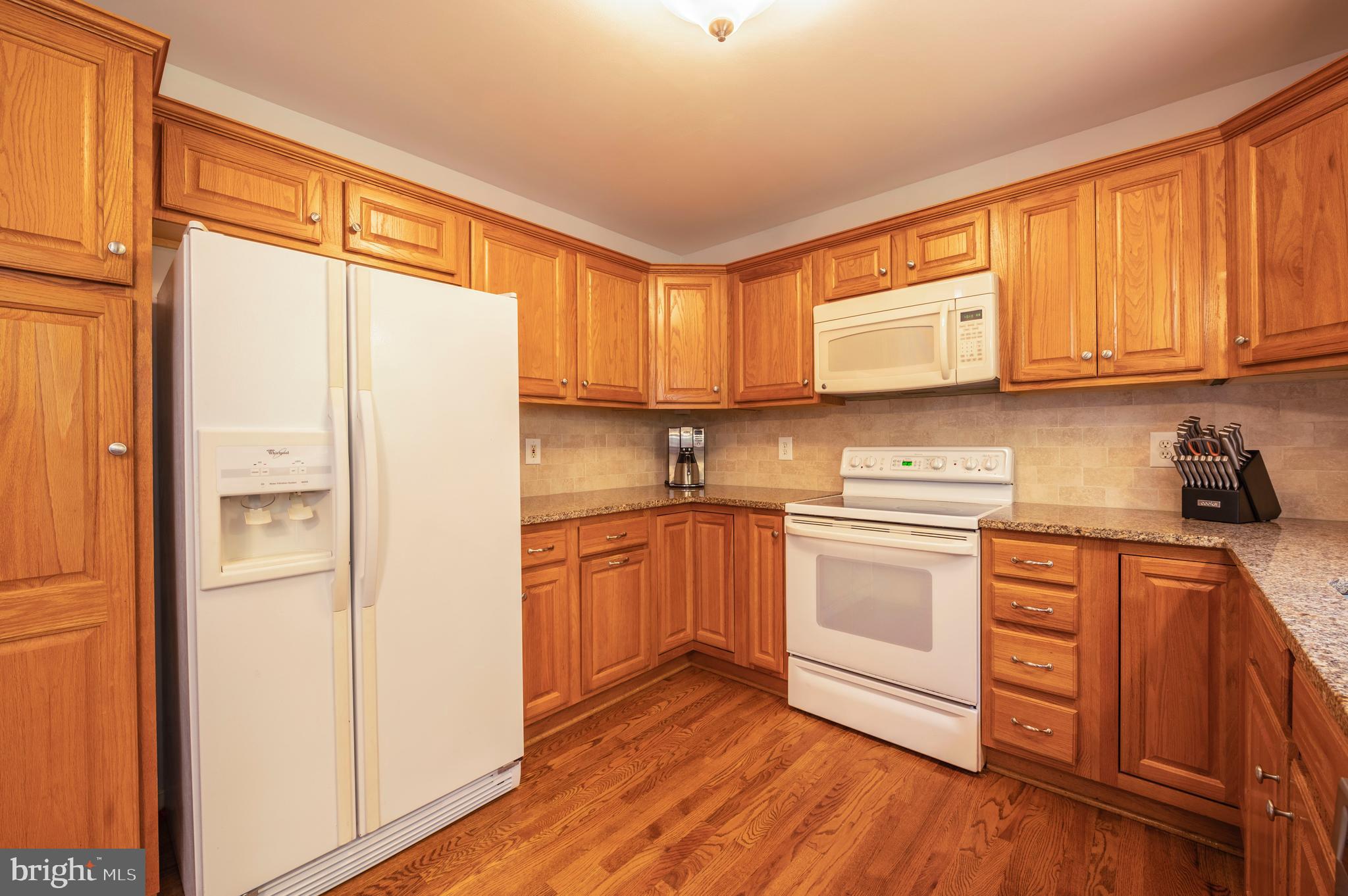 APPLE CREEK - Residential