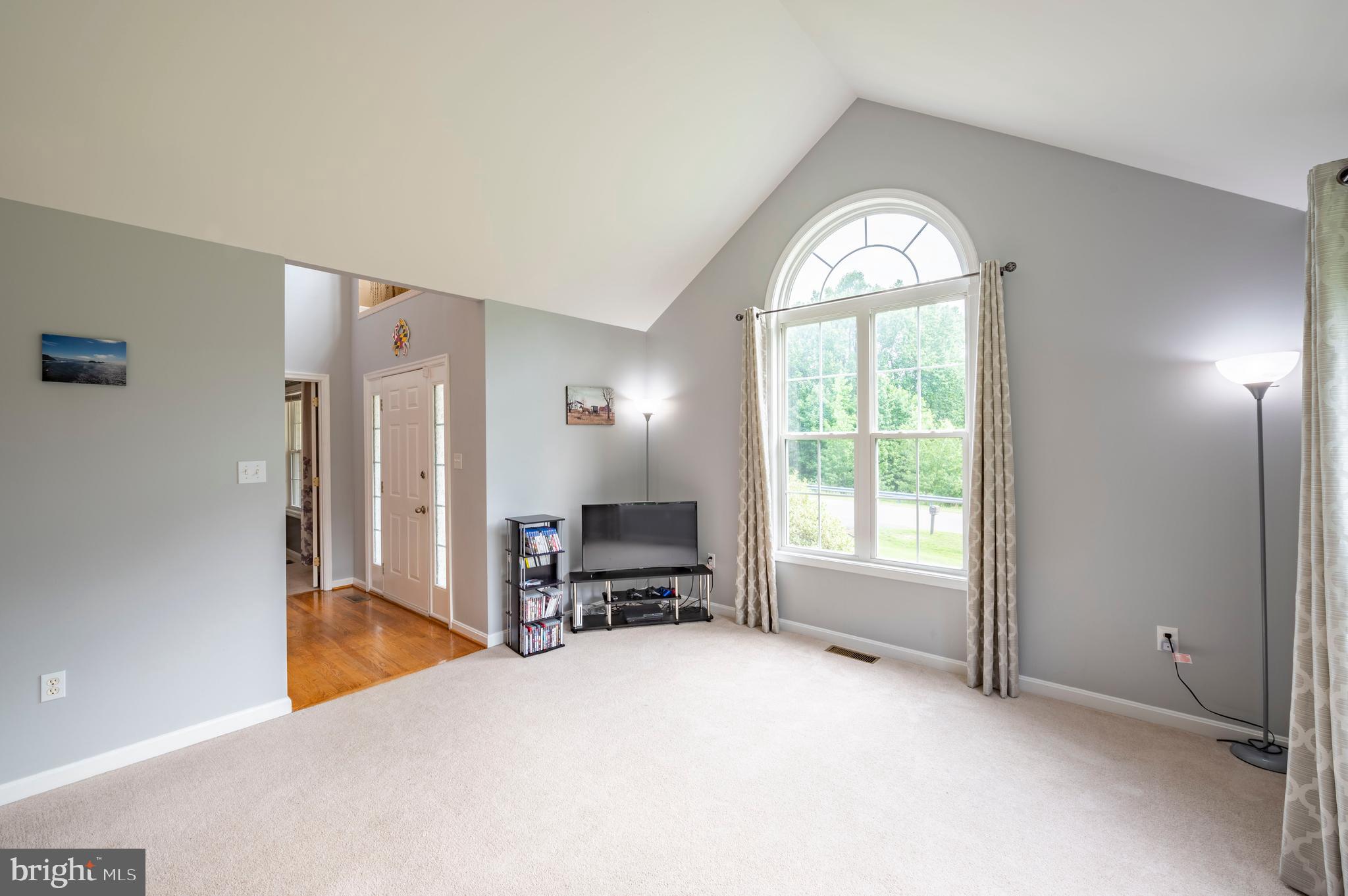 APPLE CREEK - Residential