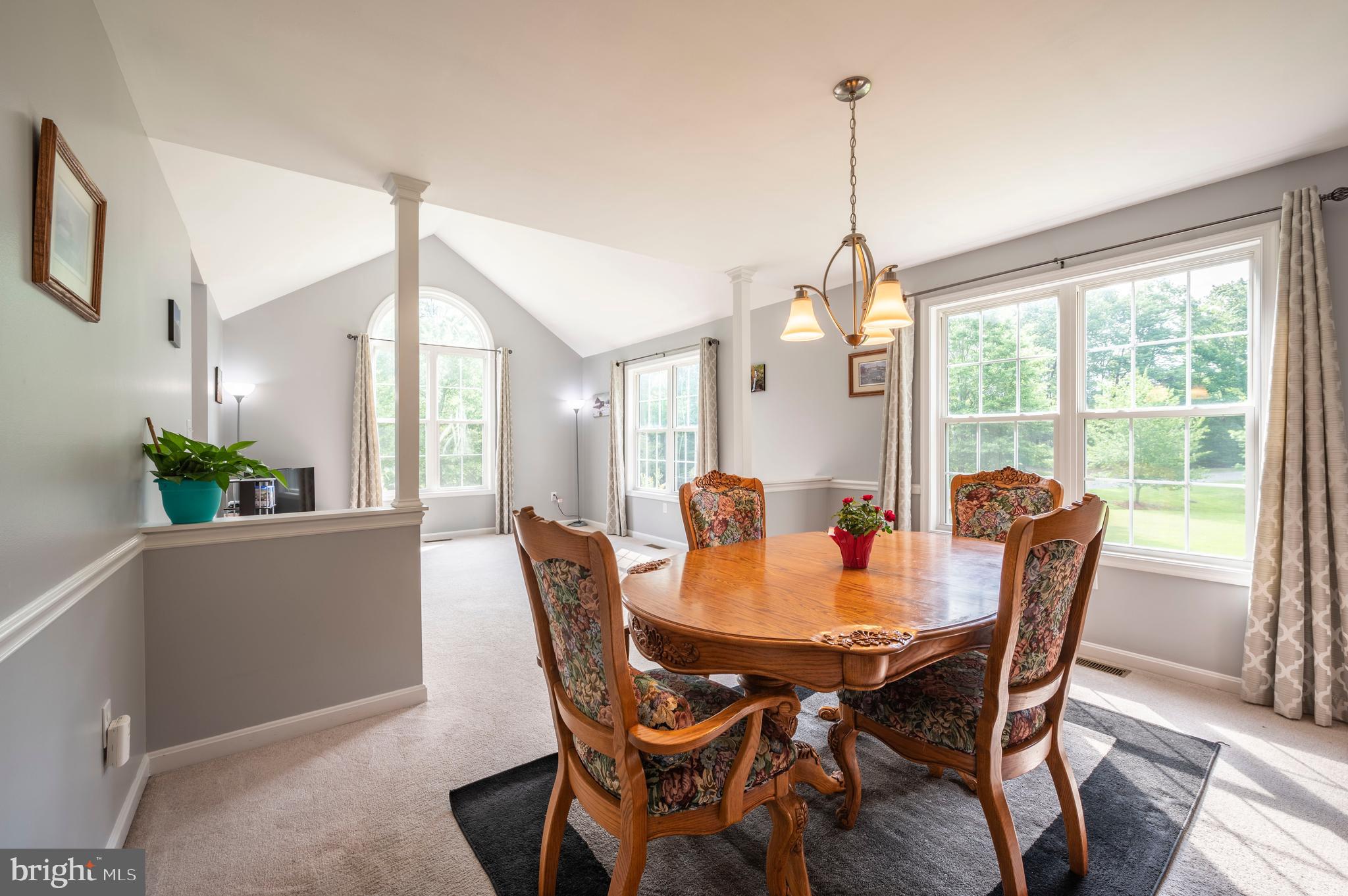 APPLE CREEK - Residential