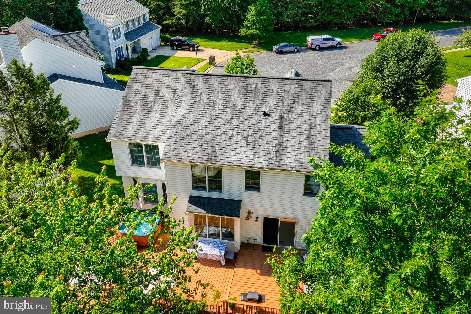 WOODLAND RUN - Residential