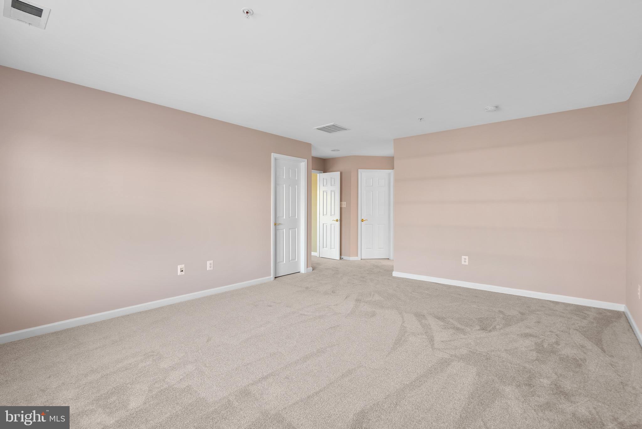 KING FARM - Residential