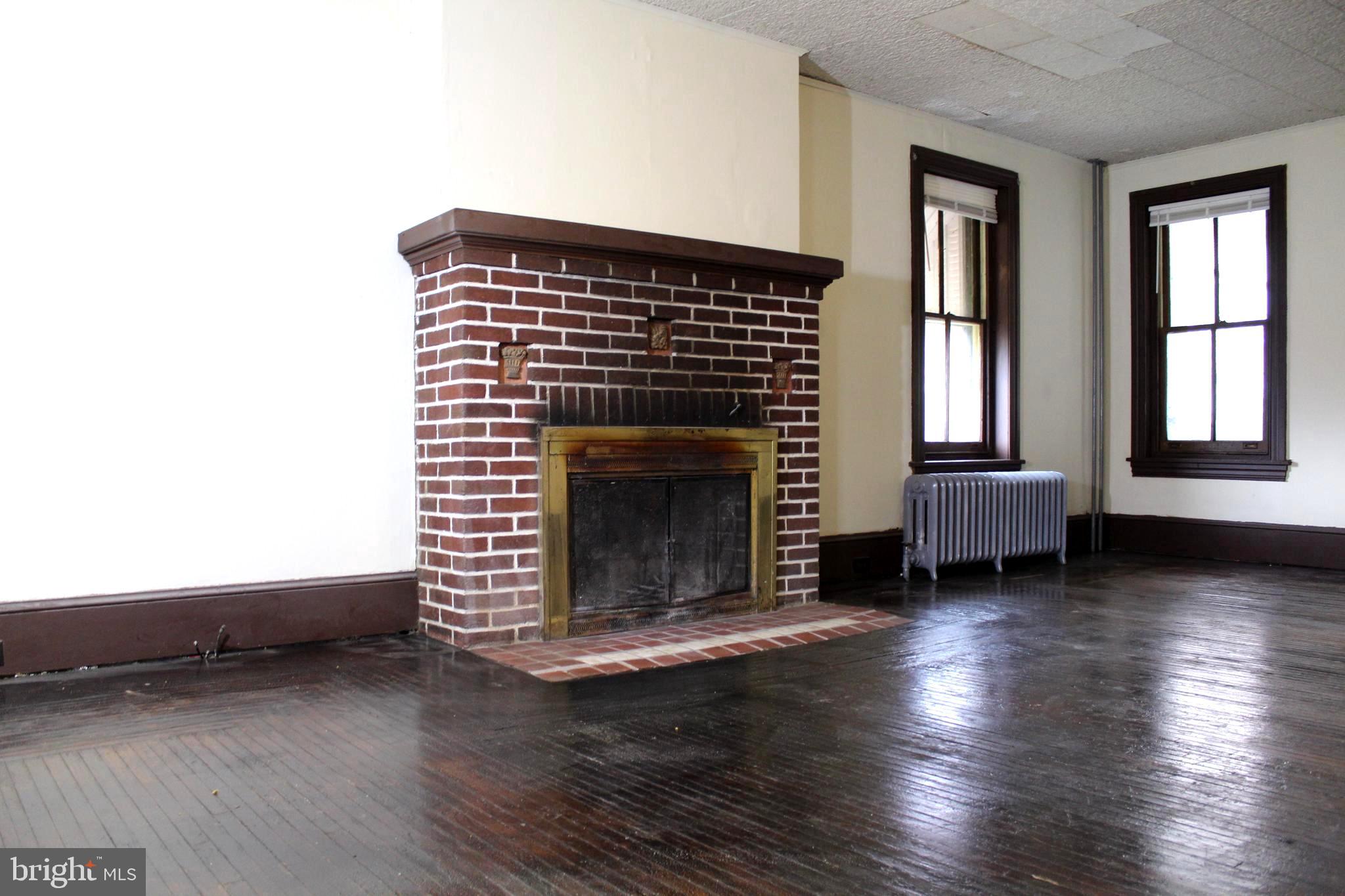 POTTSTOWN - Residential