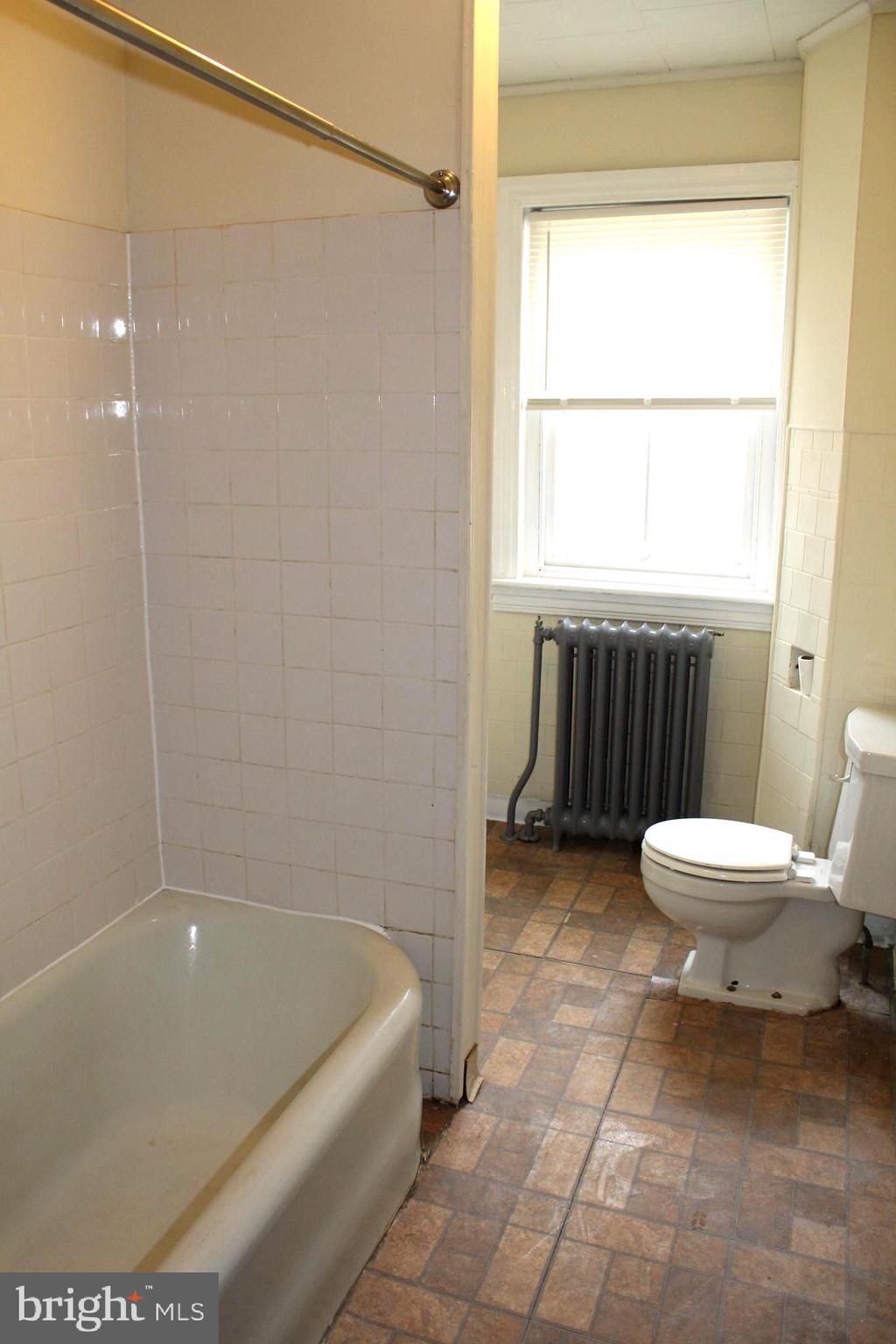 POTTSTOWN - Residential