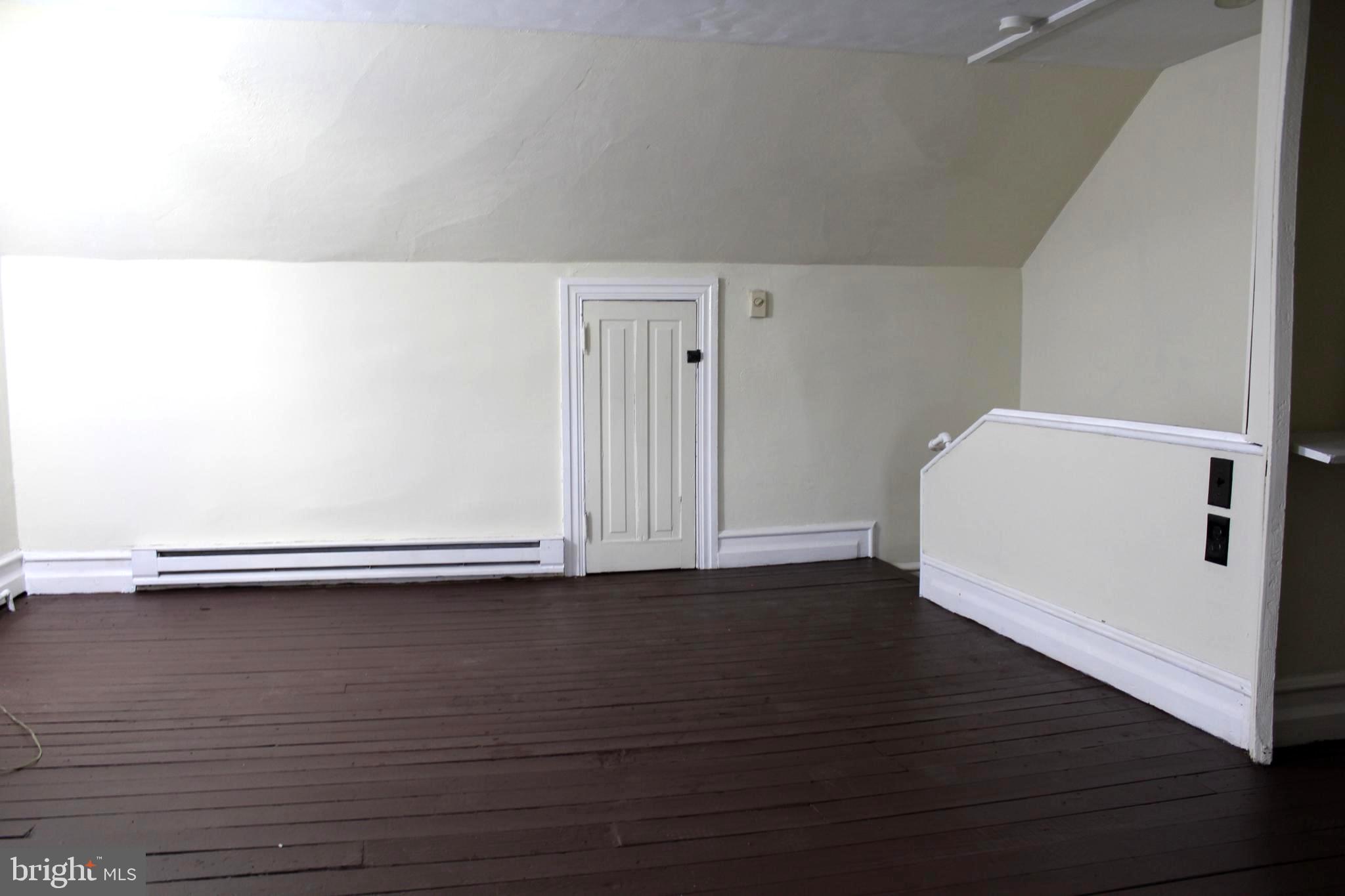 POTTSTOWN - Residential