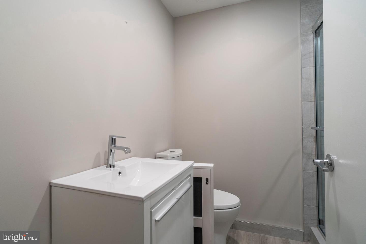 GRADUATE HOSPITAL - Residential Lease