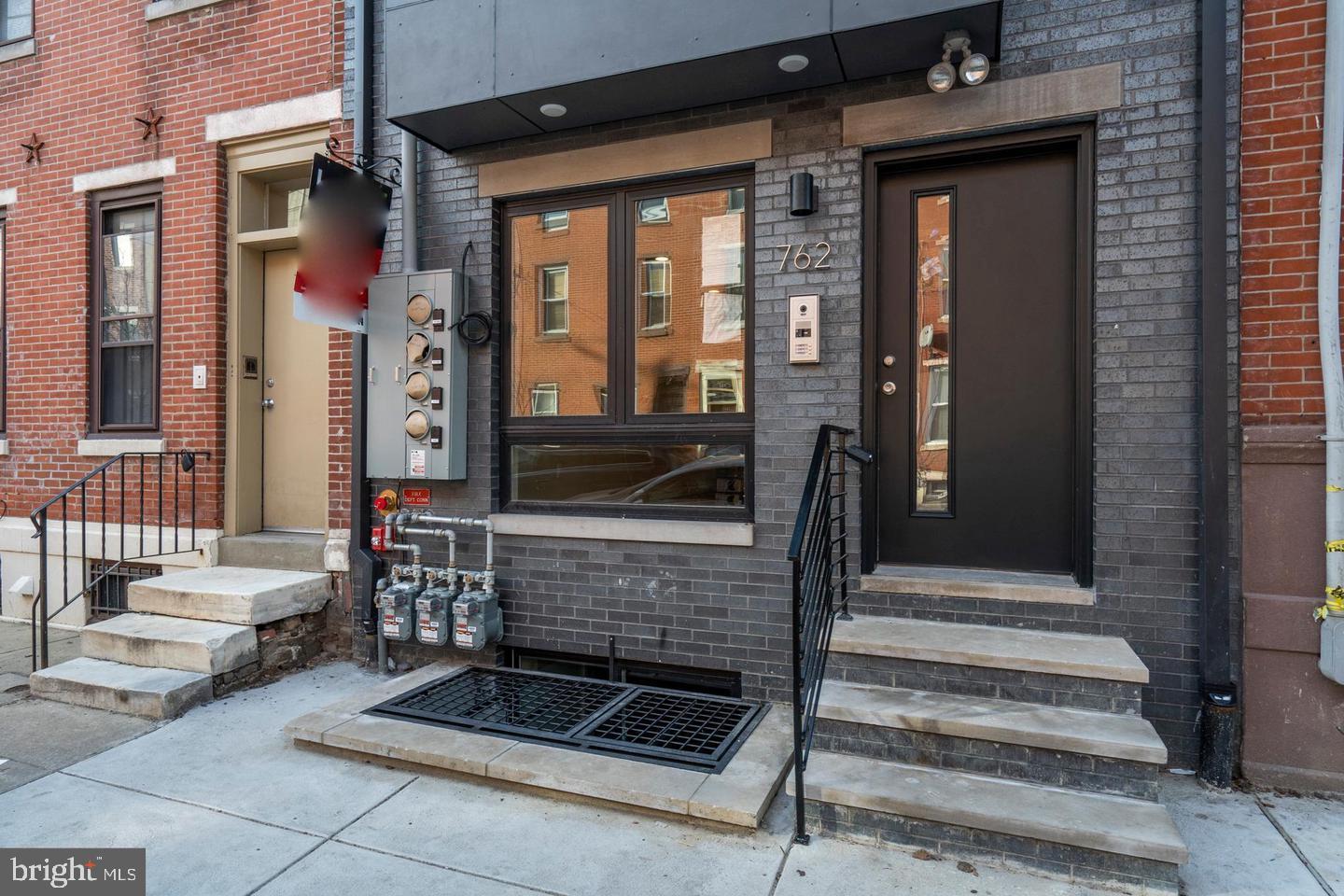 GRADUATE HOSPITAL - Residential Lease