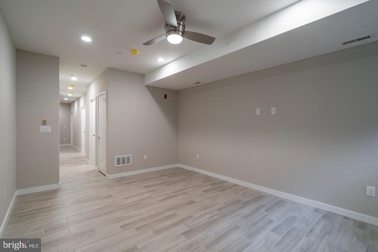 GRADUATE HOSPITAL - Residential Lease