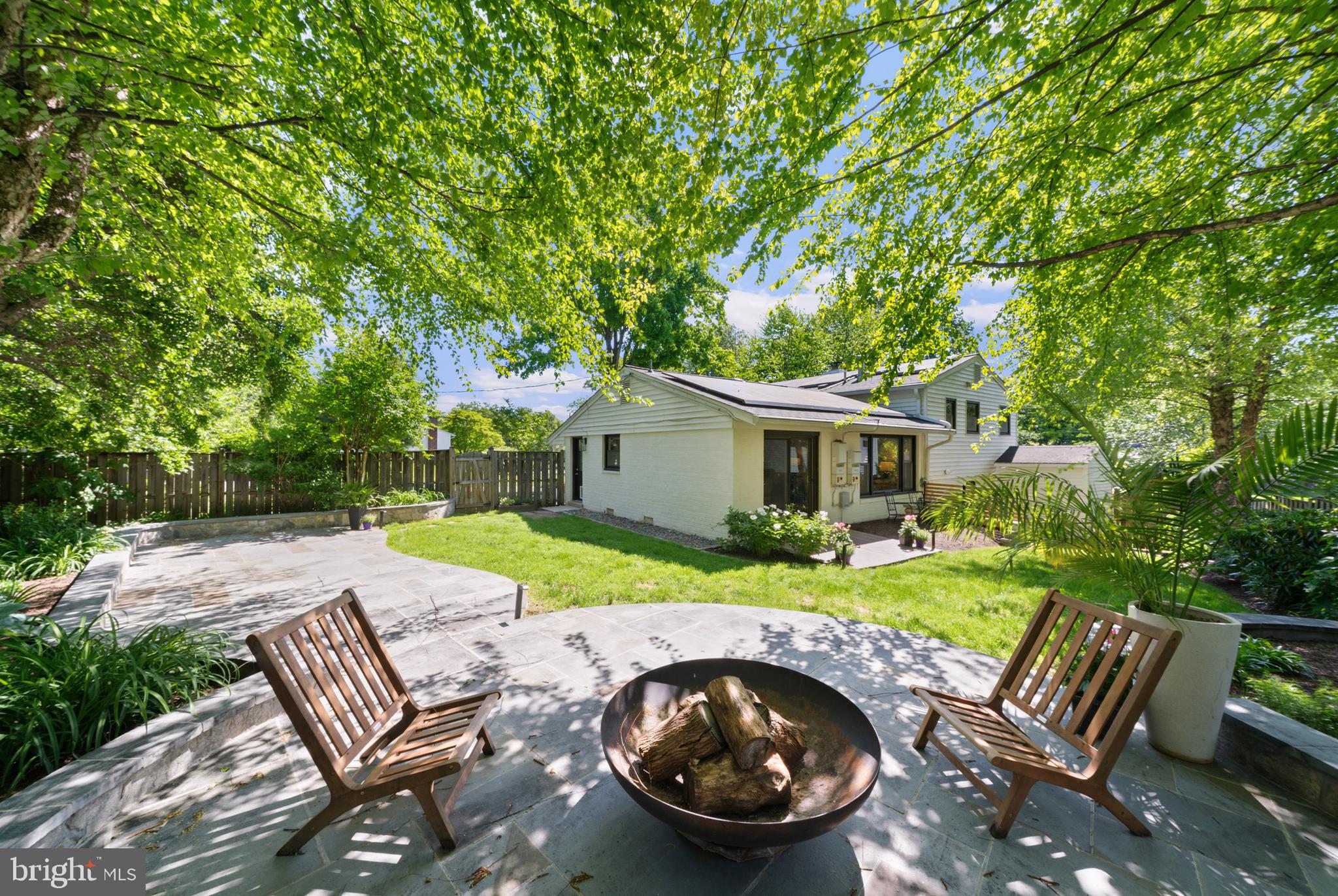 WHITE FLINT PARK - Residential