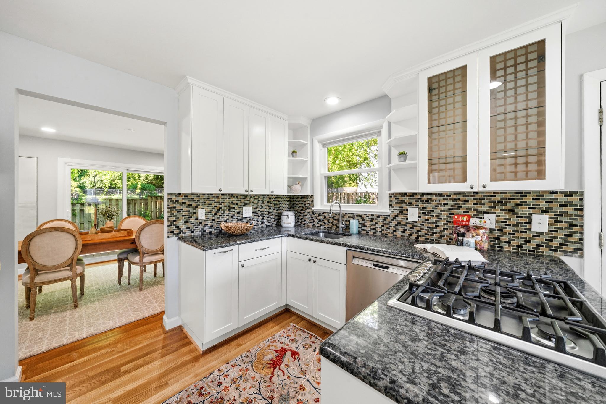 WHITE FLINT PARK - Residential