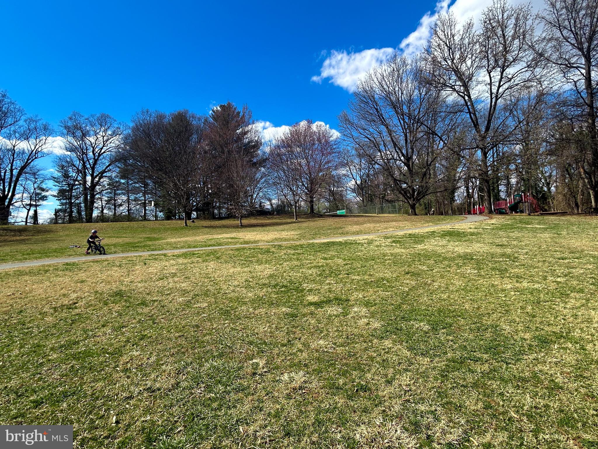WHITE FLINT PARK - Residential