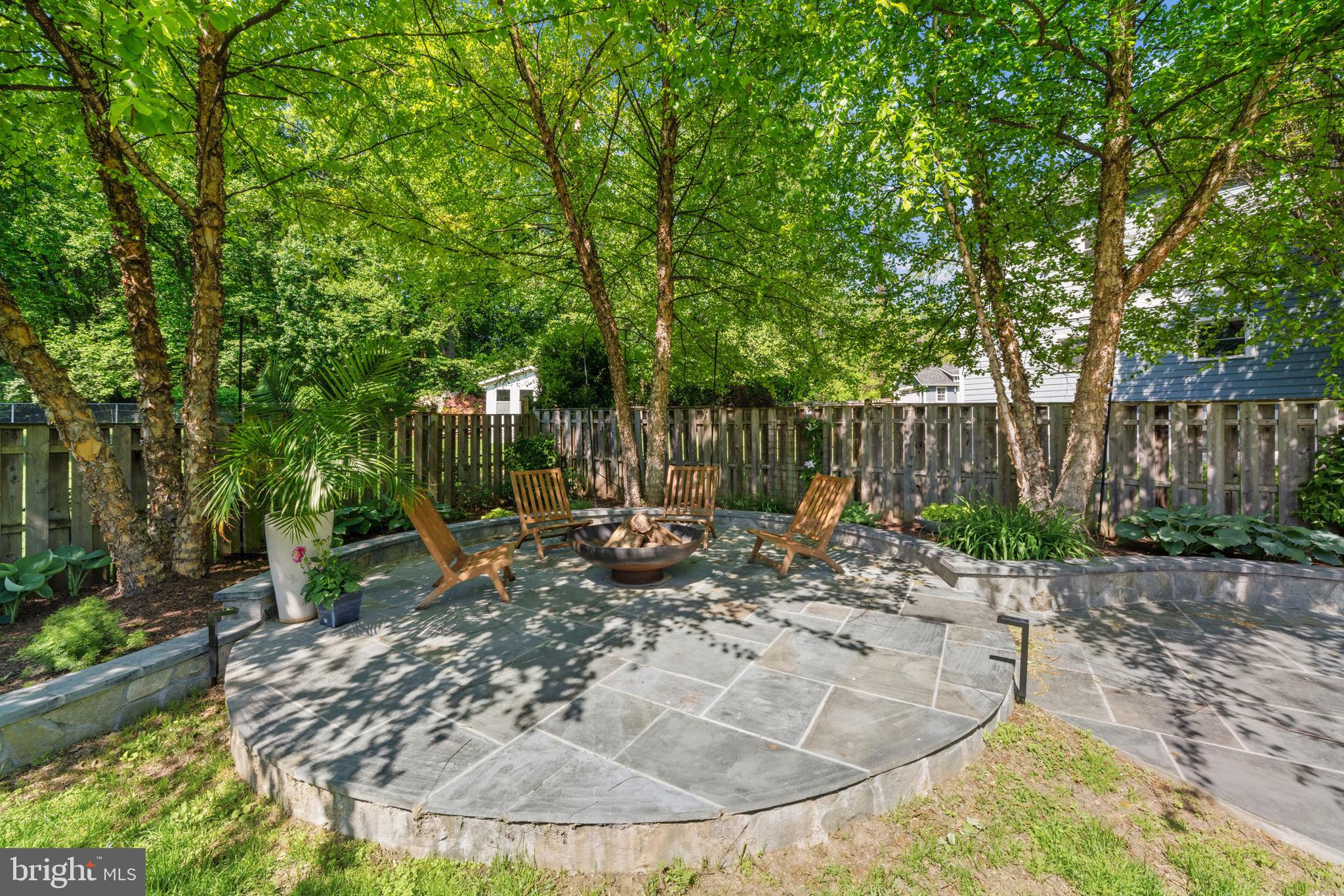 WHITE FLINT PARK - Residential