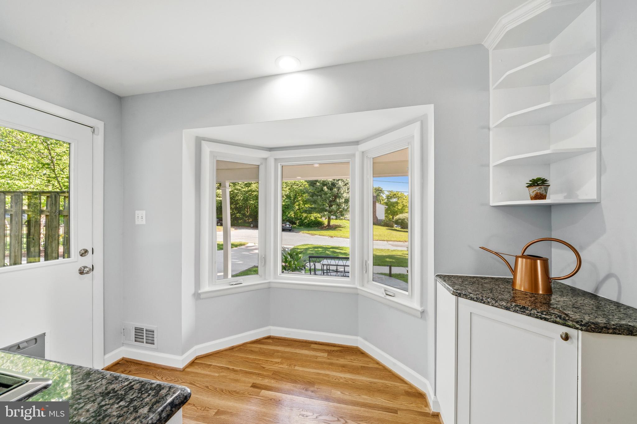WHITE FLINT PARK - Residential