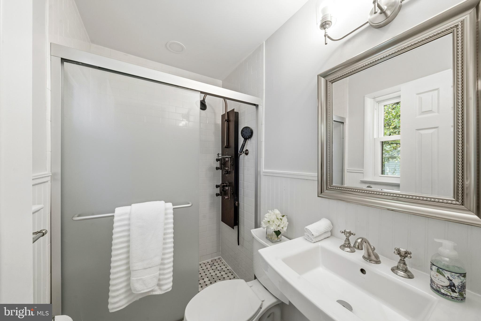 WHITE FLINT PARK - Residential