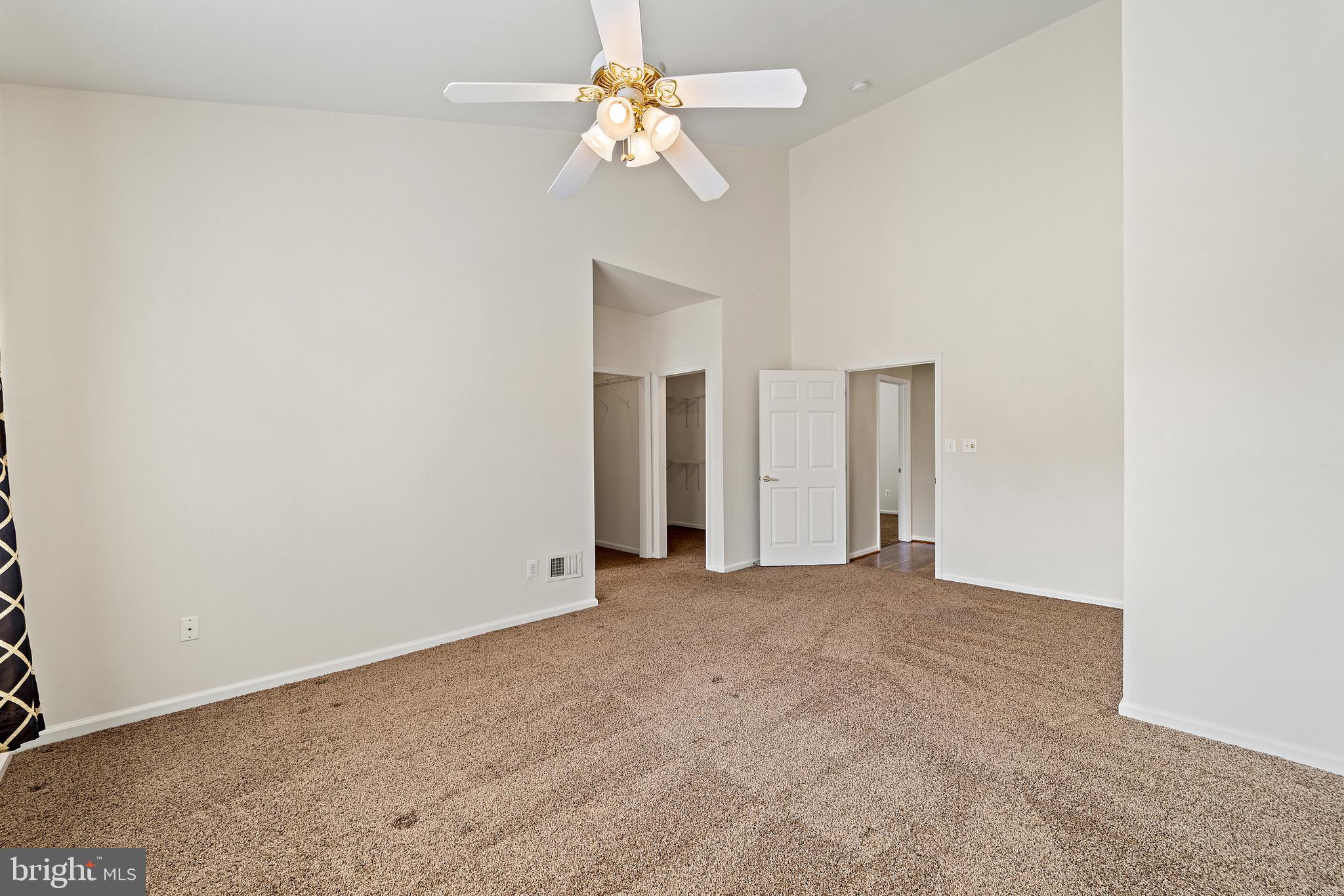 HERITAGE HUNT - Residential