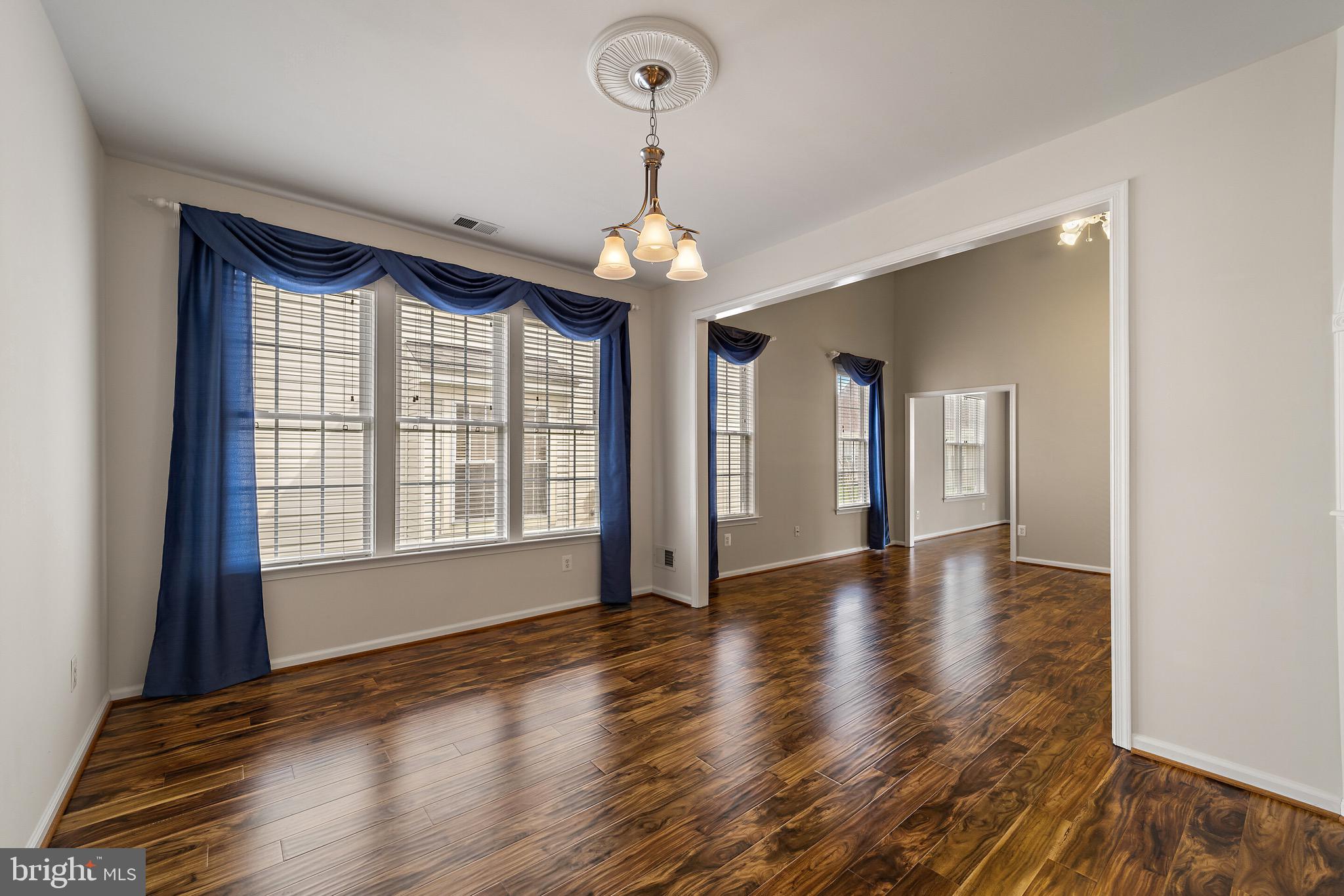 HERITAGE HUNT - Residential