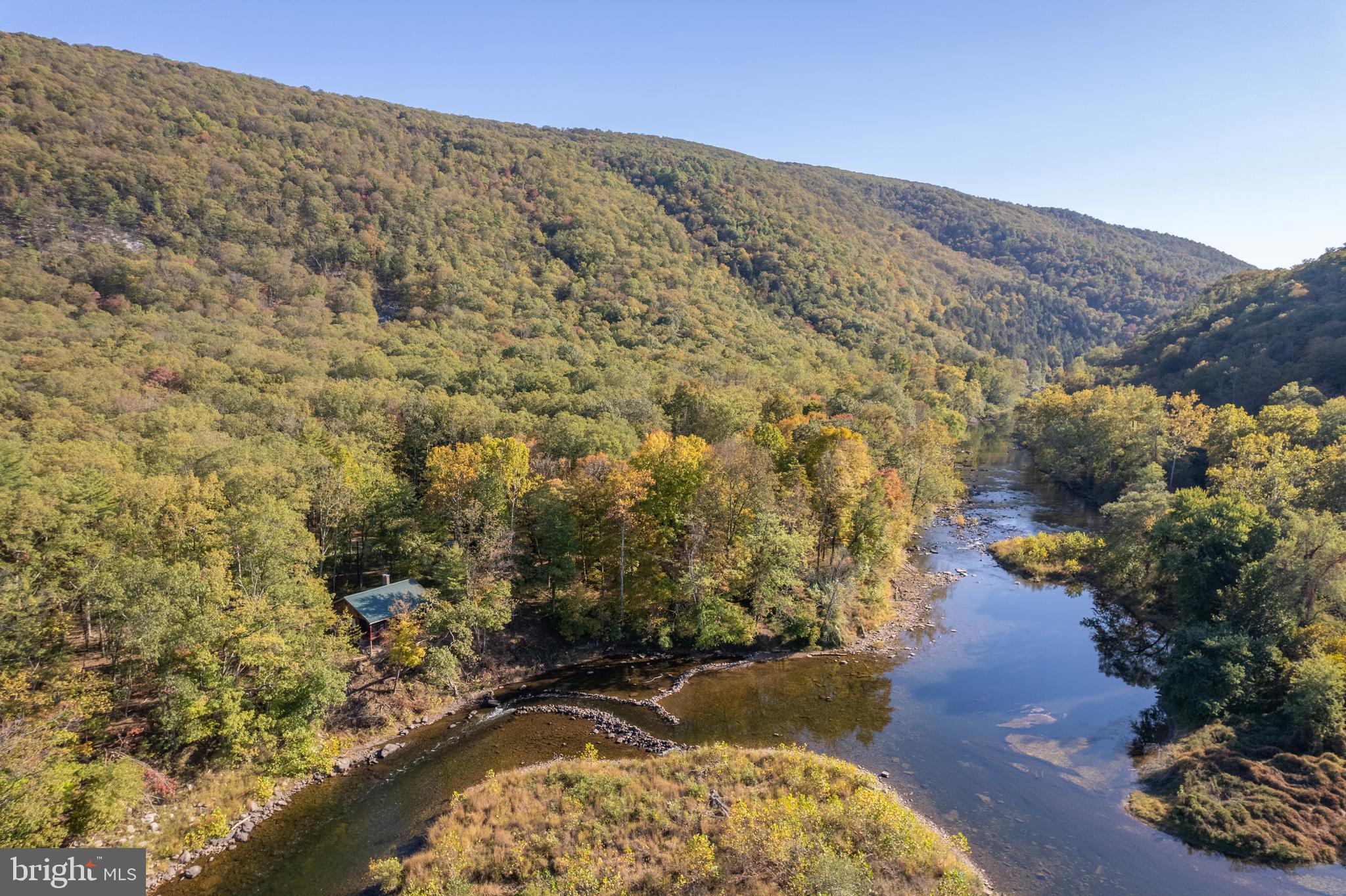 BRIARY BOTTOM - Residential