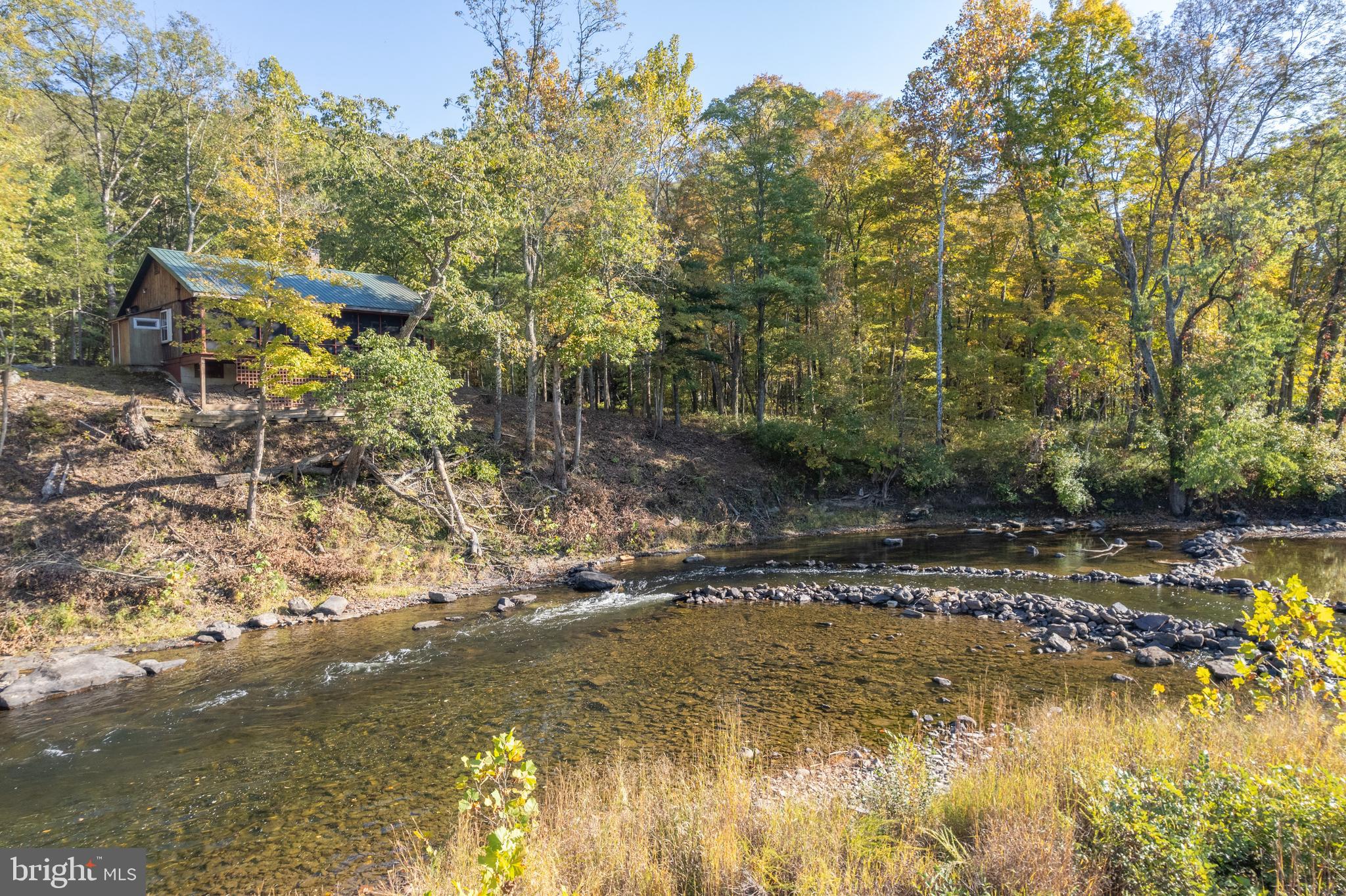 BRIARY BOTTOM - Residential