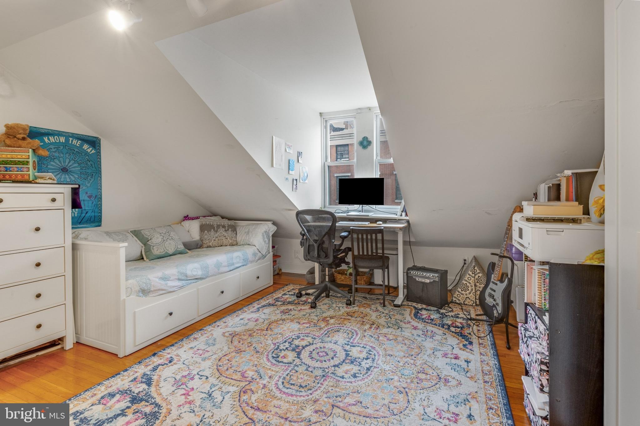 CENTER CITY - Residential Lease