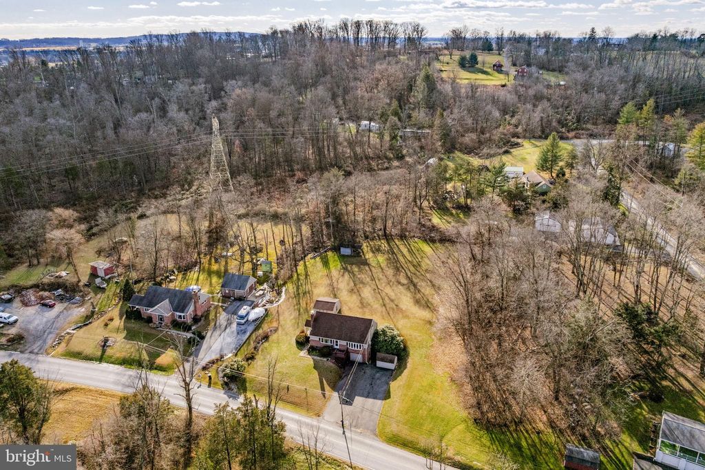 Photo of 735 Greenville Road, DENVER, PA 17517 (MLS # PALA2085124)