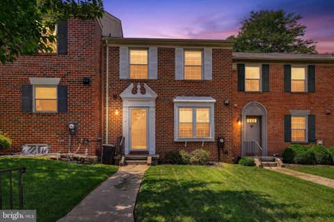 Townhouse For Sale - 4 Castlebar Court<br/> LUTHERVILLE TIMONIUM, MD 21093