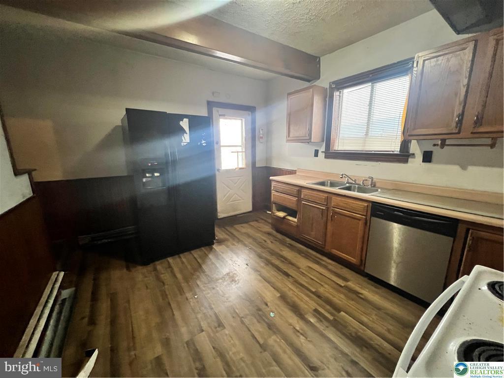 COALDALE - Residential