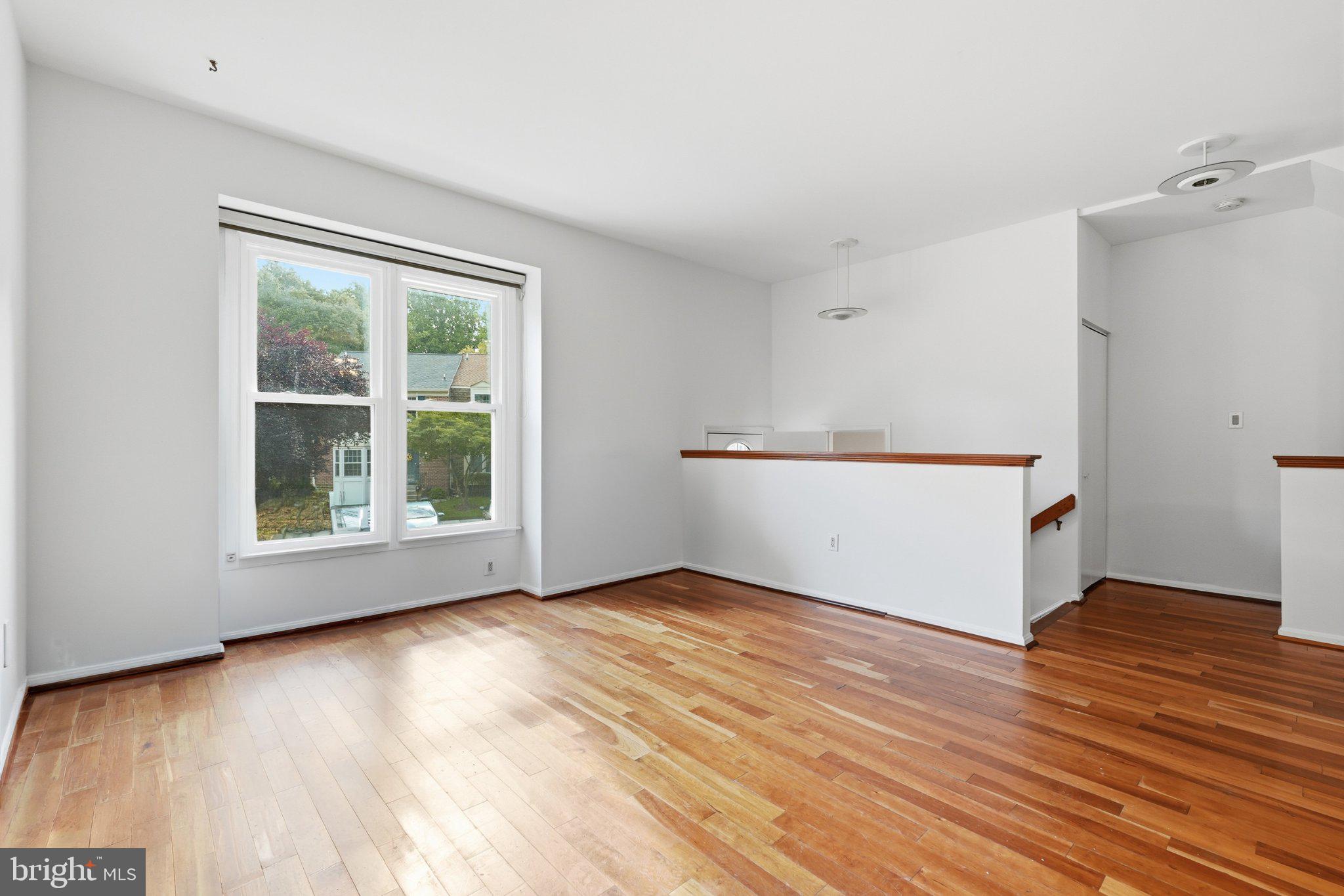 12 CATOCTIN COURT