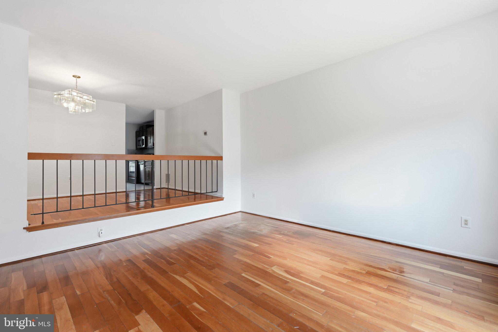 12 CATOCTIN COURT