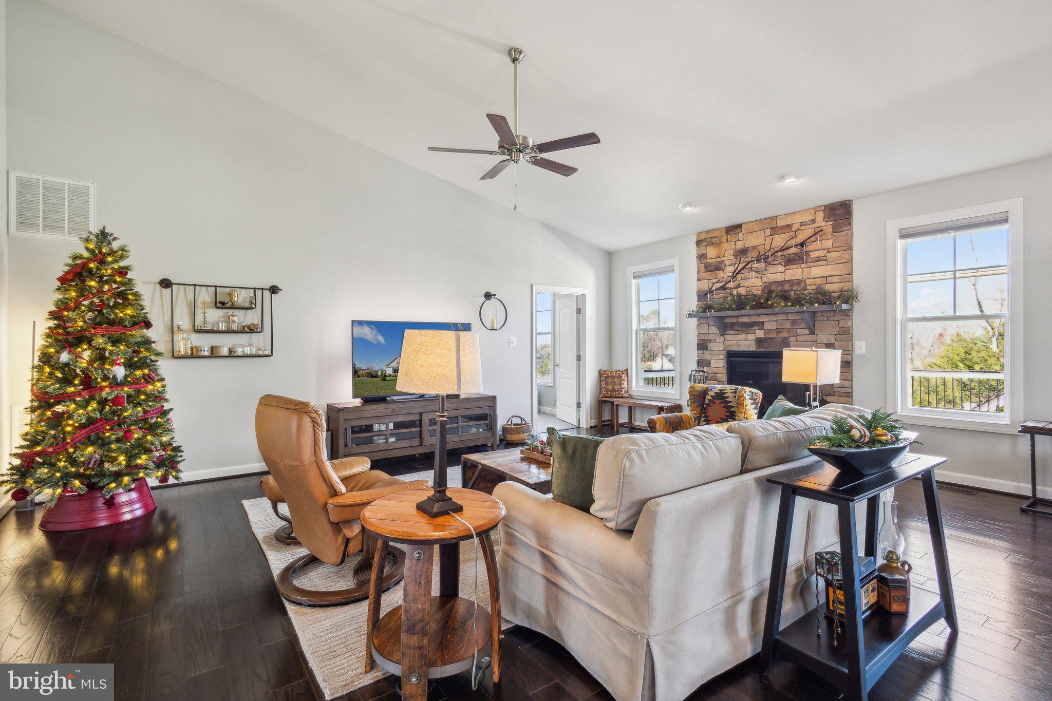 SULLIVAN ESTATES - Residential