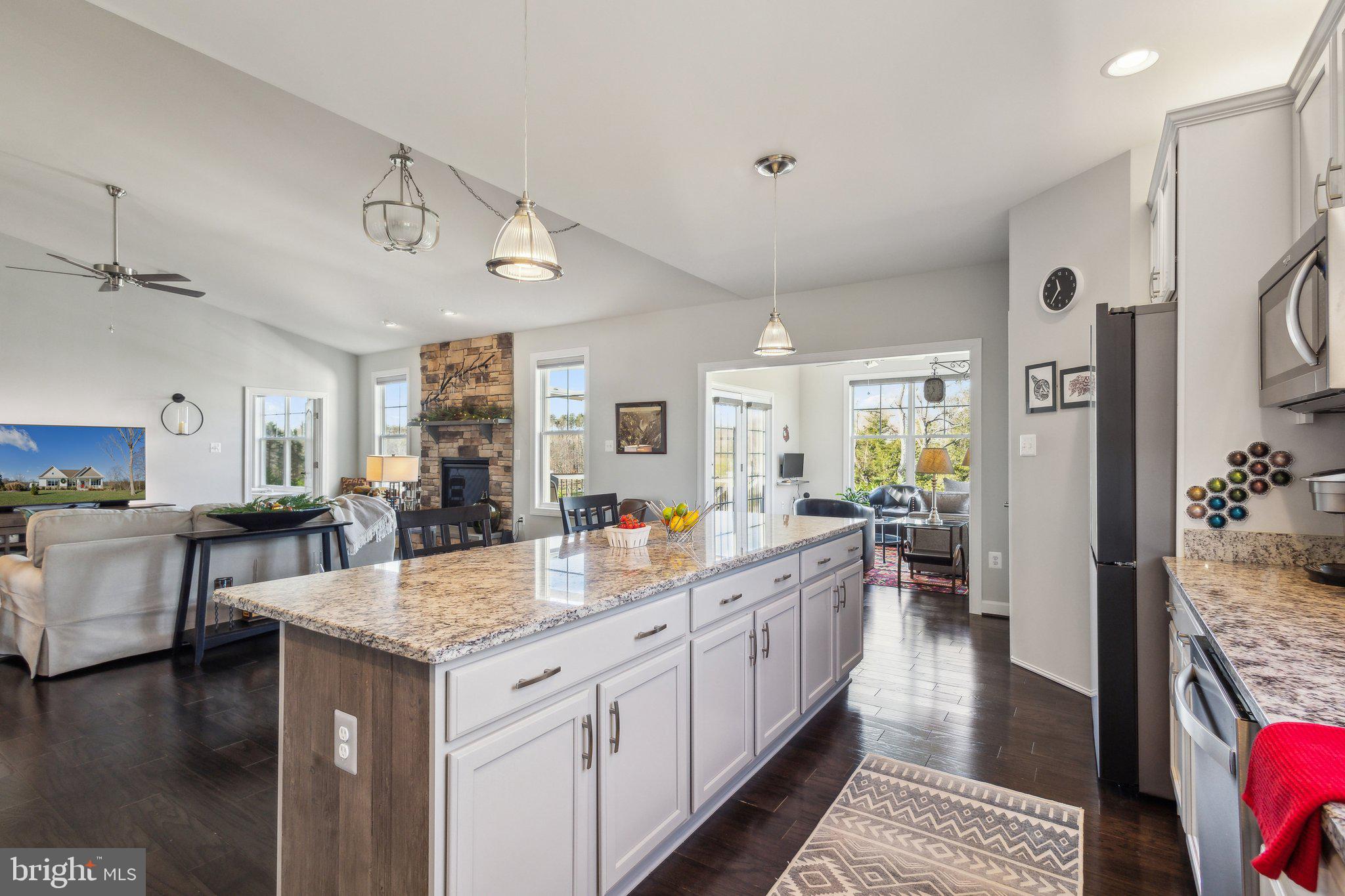 SULLIVAN ESTATES - Residential