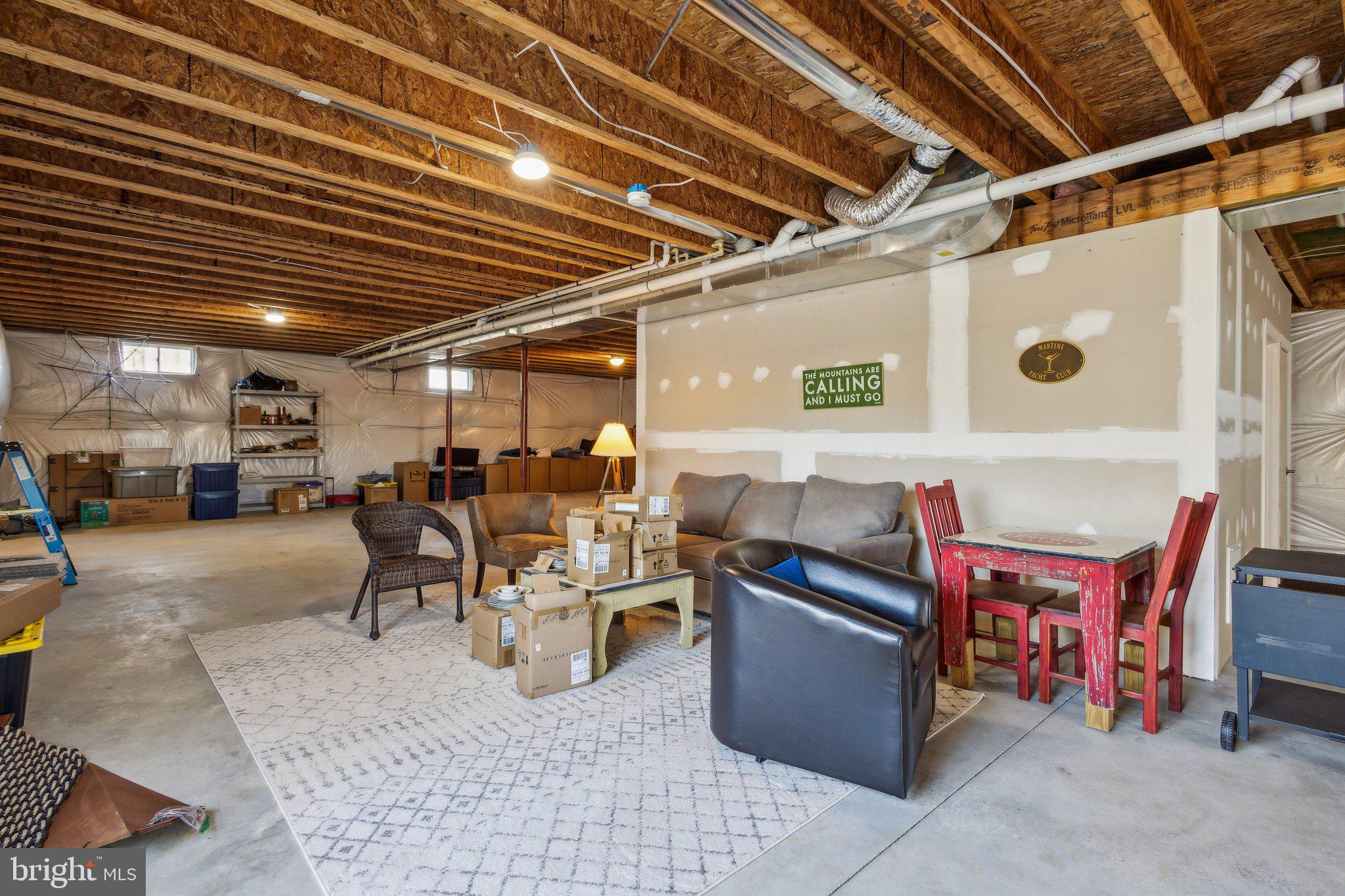 SULLIVAN ESTATES - Residential