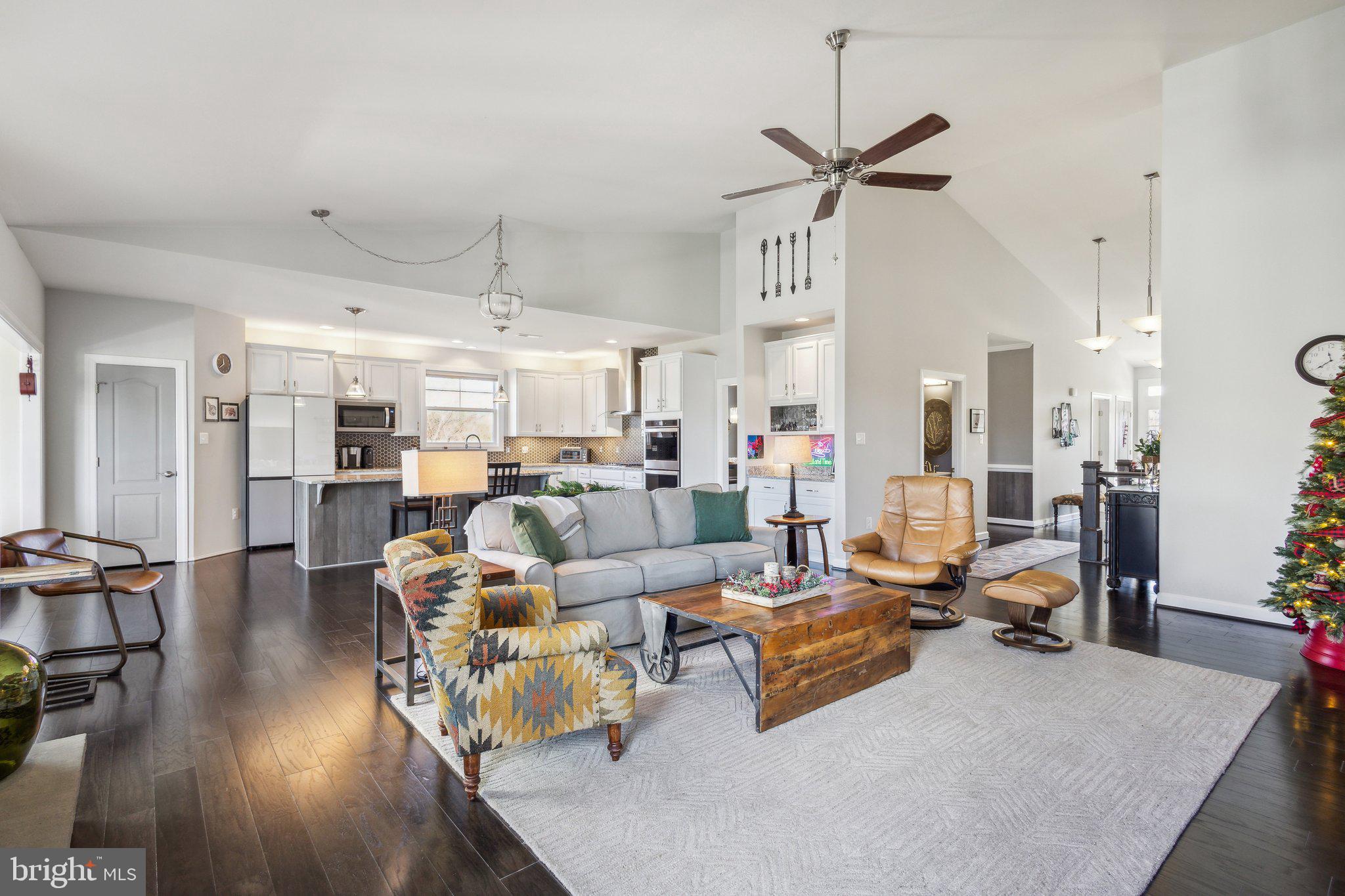 SULLIVAN ESTATES - Residential