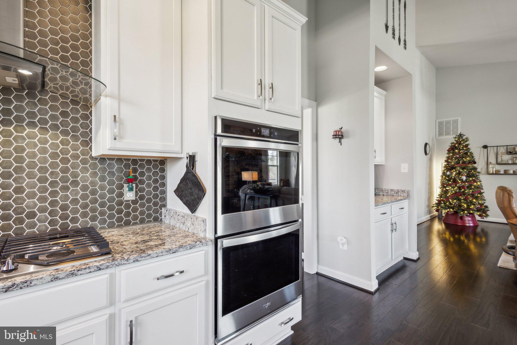 SULLIVAN ESTATES - Residential