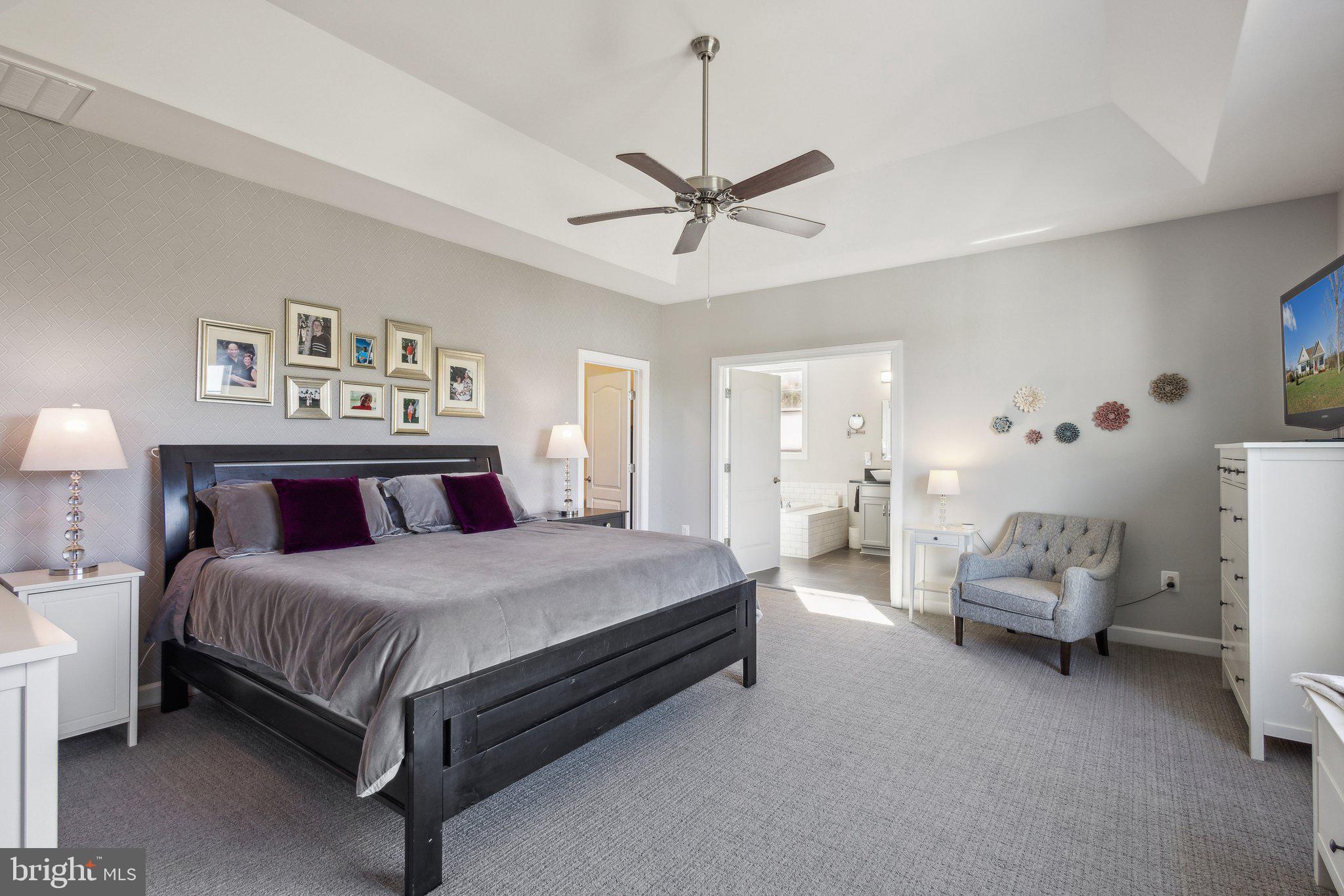 SULLIVAN ESTATES - Residential