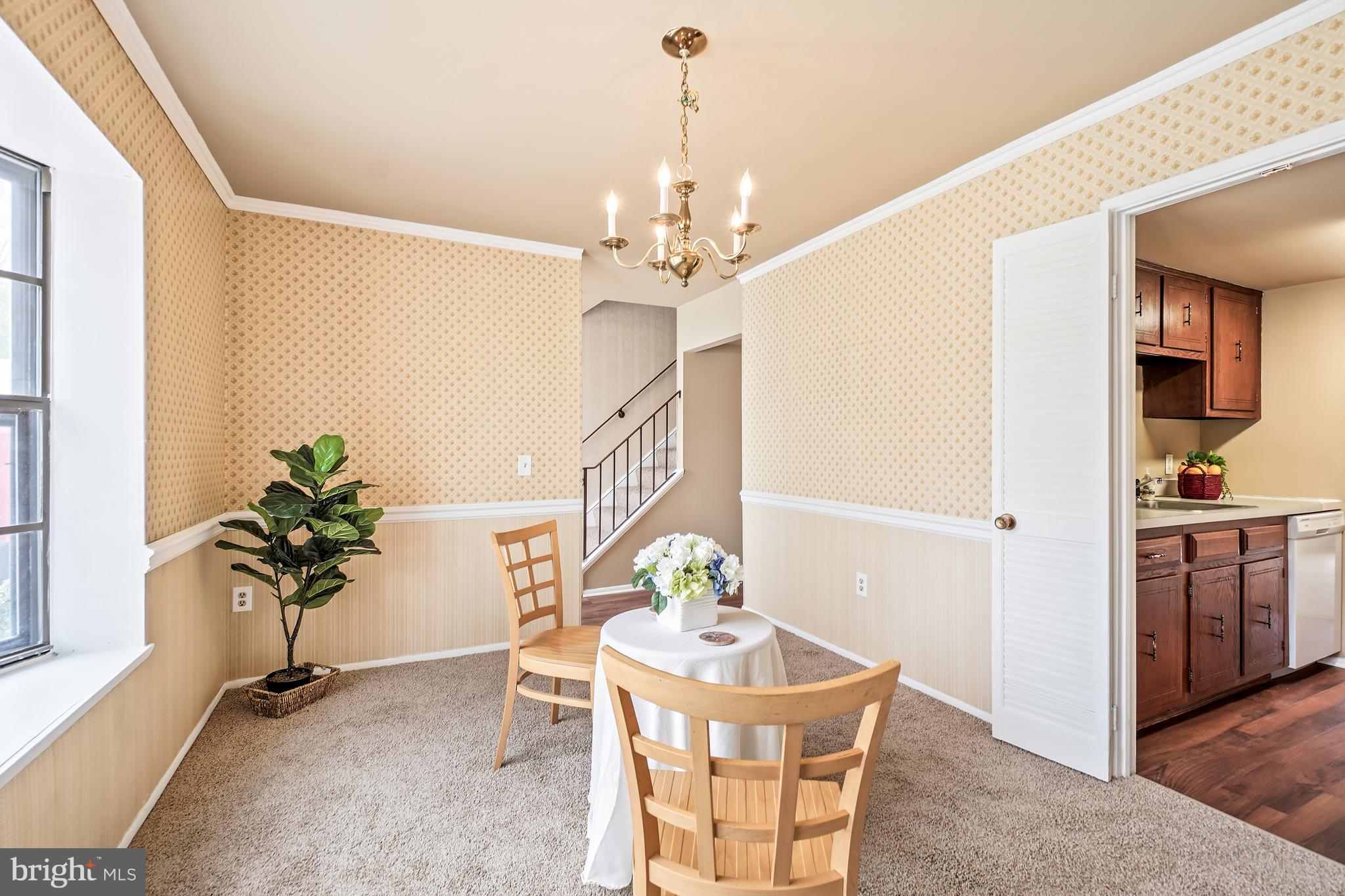 LEISURE WORLD - Residential