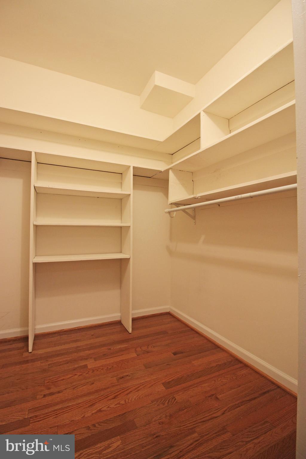 CLEVELAND HOUSE - Residential Lease